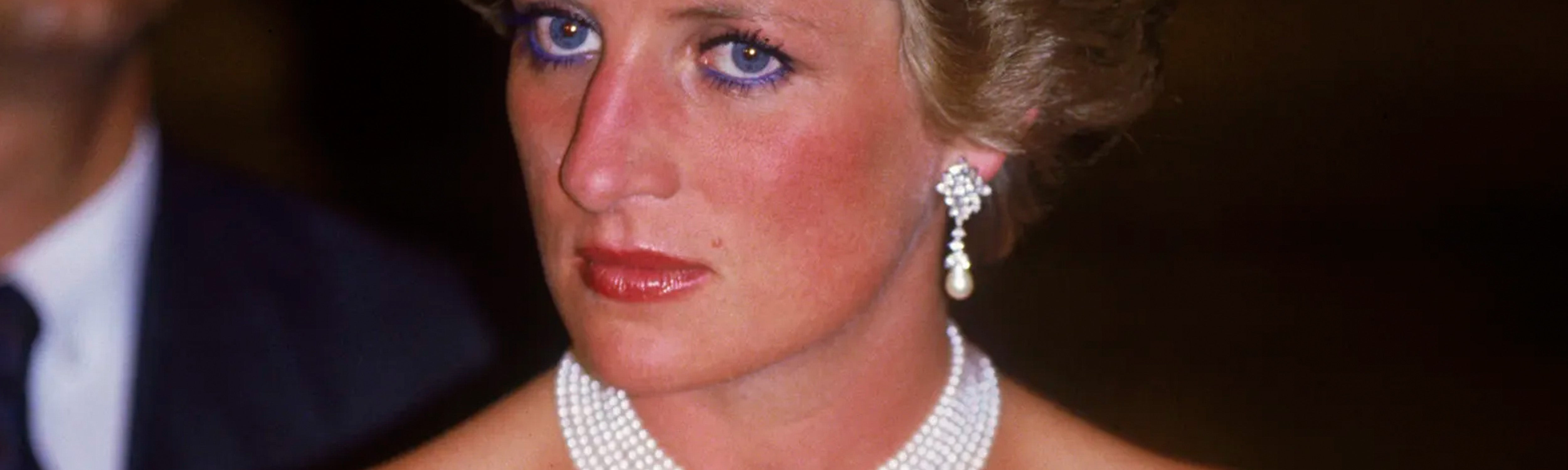 ¿Cómo combinar las perlas para alcanzar un look de cine?