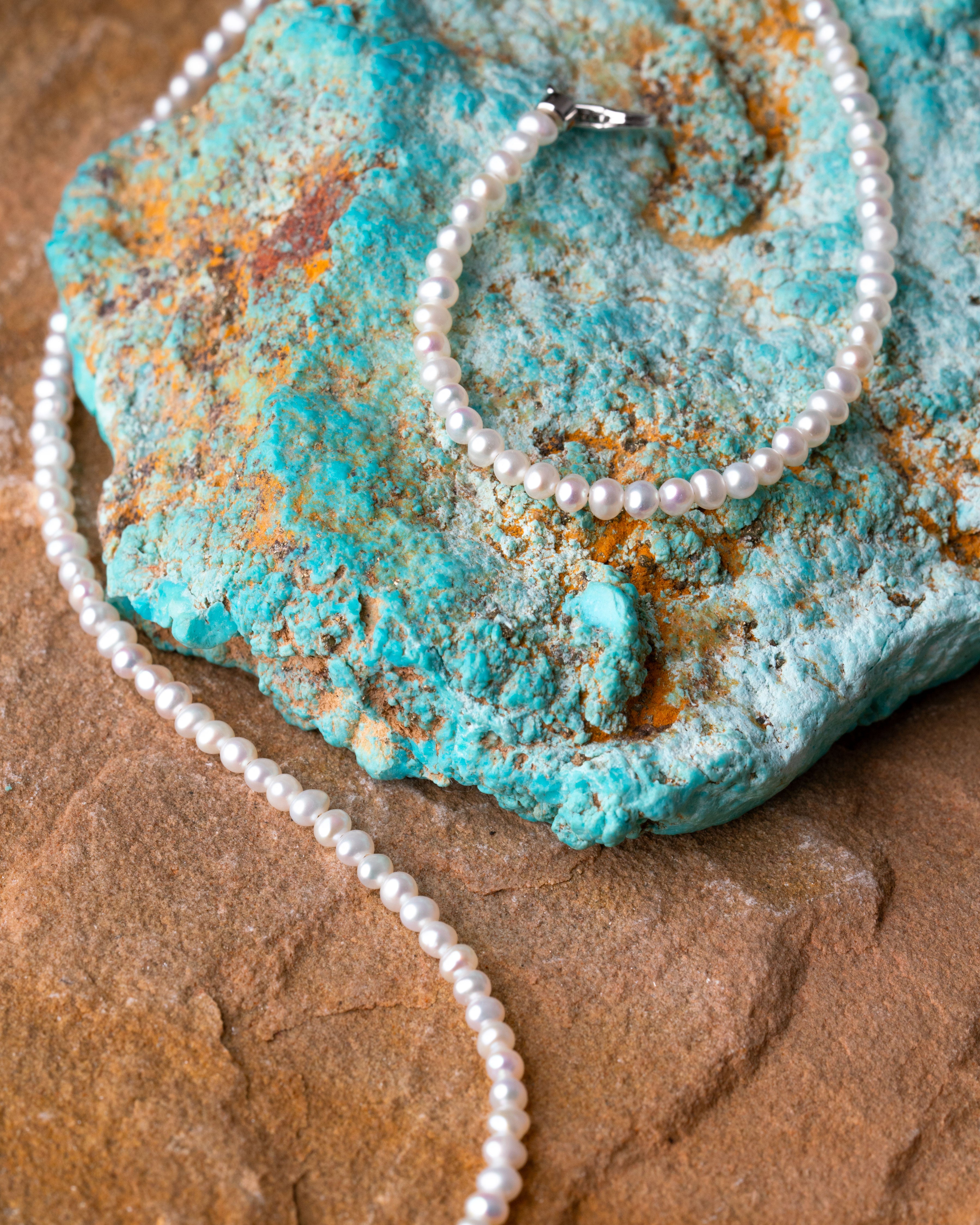 Collar de Perlas de Agua Dulce Tipo Rice de 3-3,5 mm y Plata de Ley Secret & You