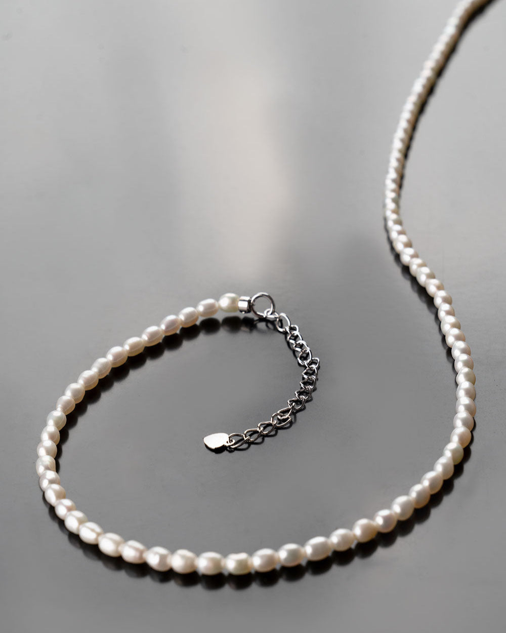 Collar de perlas cultivadas de agua dulce ovaladas 3-4 mm