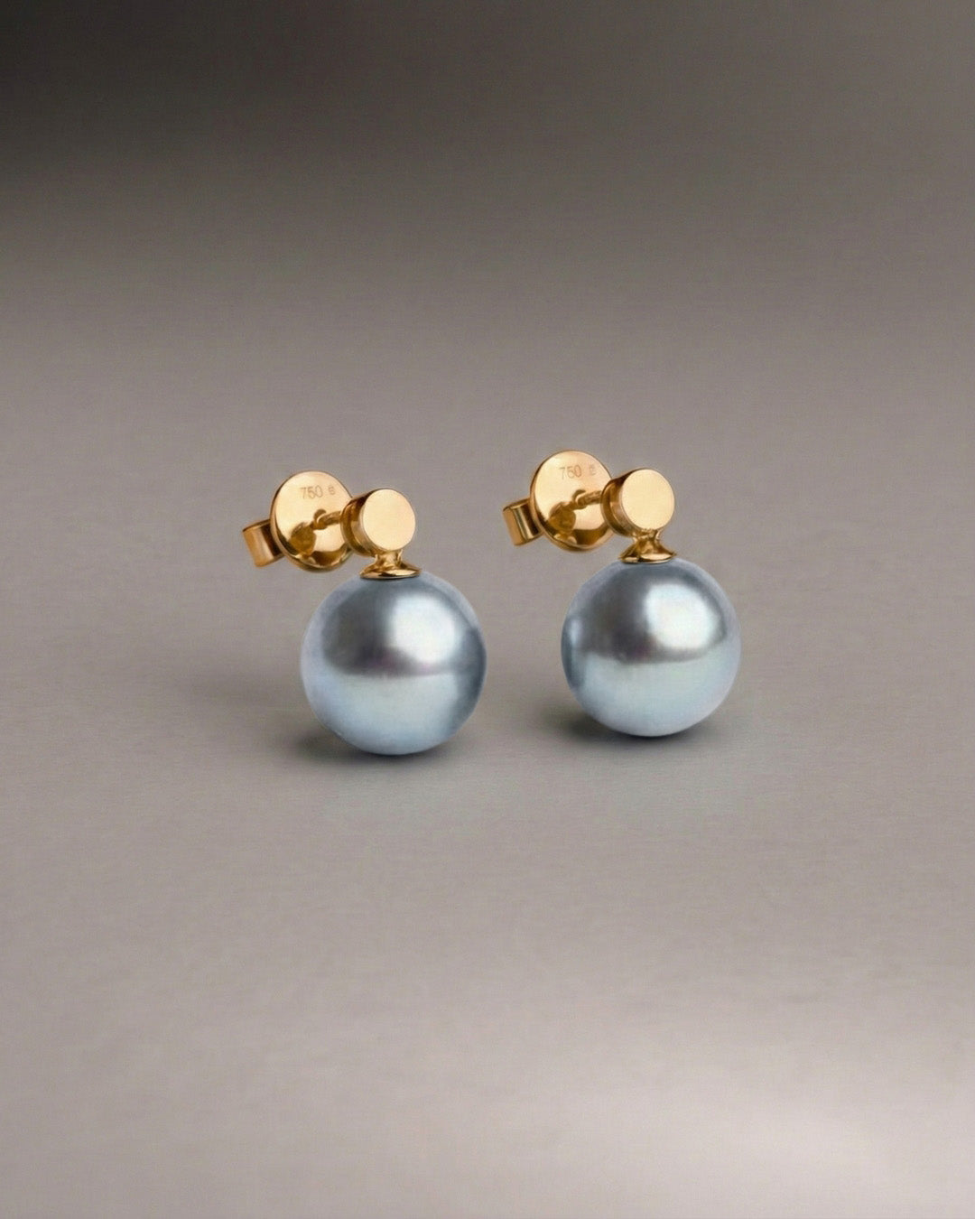 Pendientes Cassia Blue Akoya en Oro 18k | SY Perlas