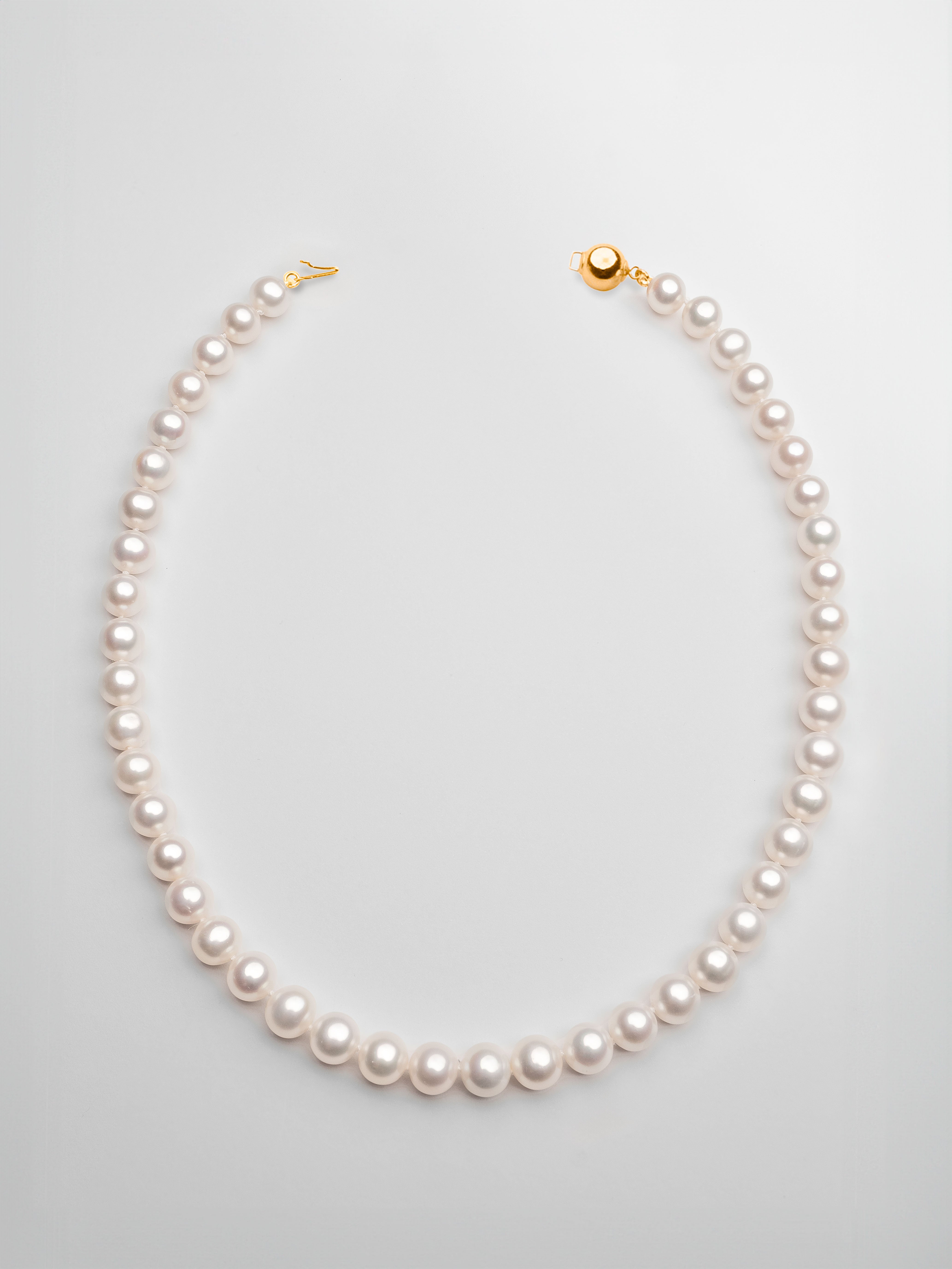 Collar de perlas cultivadas naturales de agua dulce redondas de 8,5 - 9,5 mm