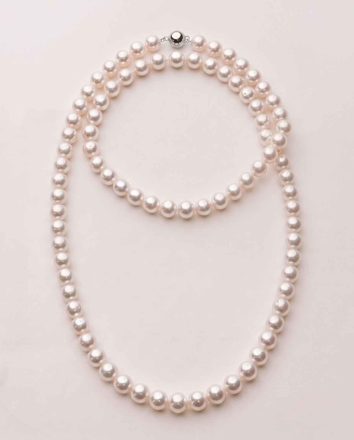 Collar de perlas cultivadas del mar del sur australinas de 9 - 11 mm y 90 cm de largo