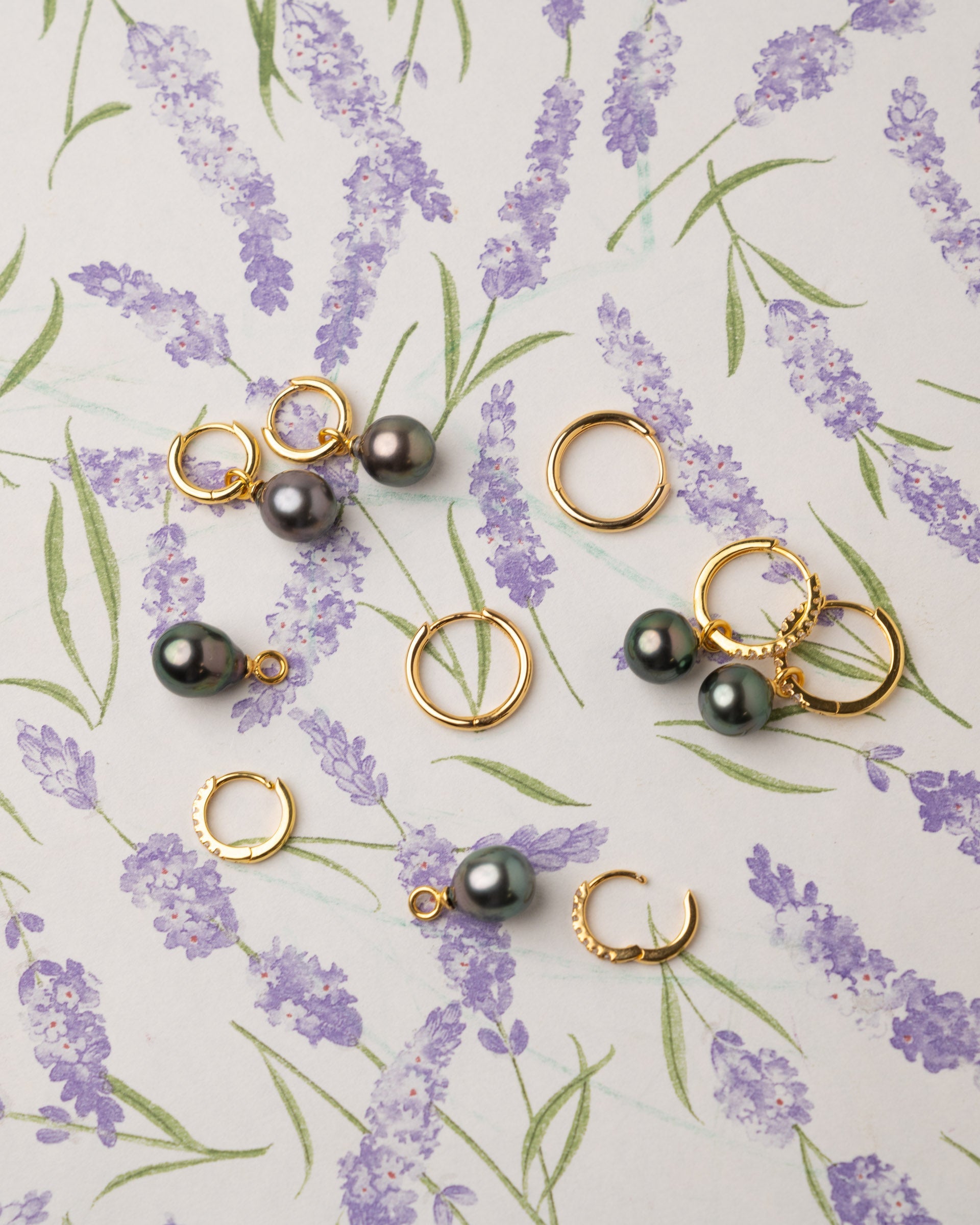 Aros de Oro Vermeil de 16 mm con circonitas y Perla Tahiti Redonda