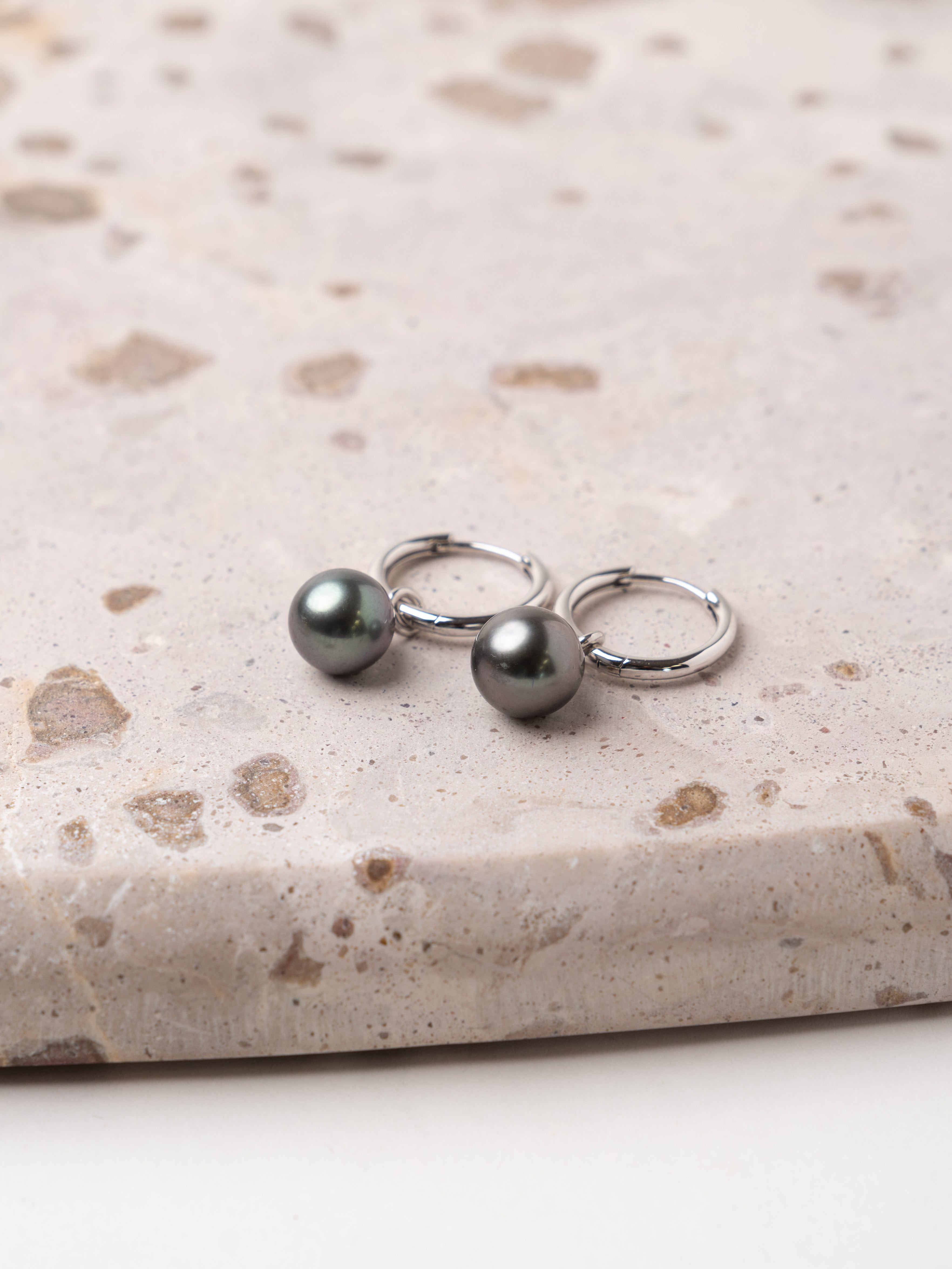 Pendientes de Aro de 16 mm de Plata de Ley con Perla Tahiti Redonda