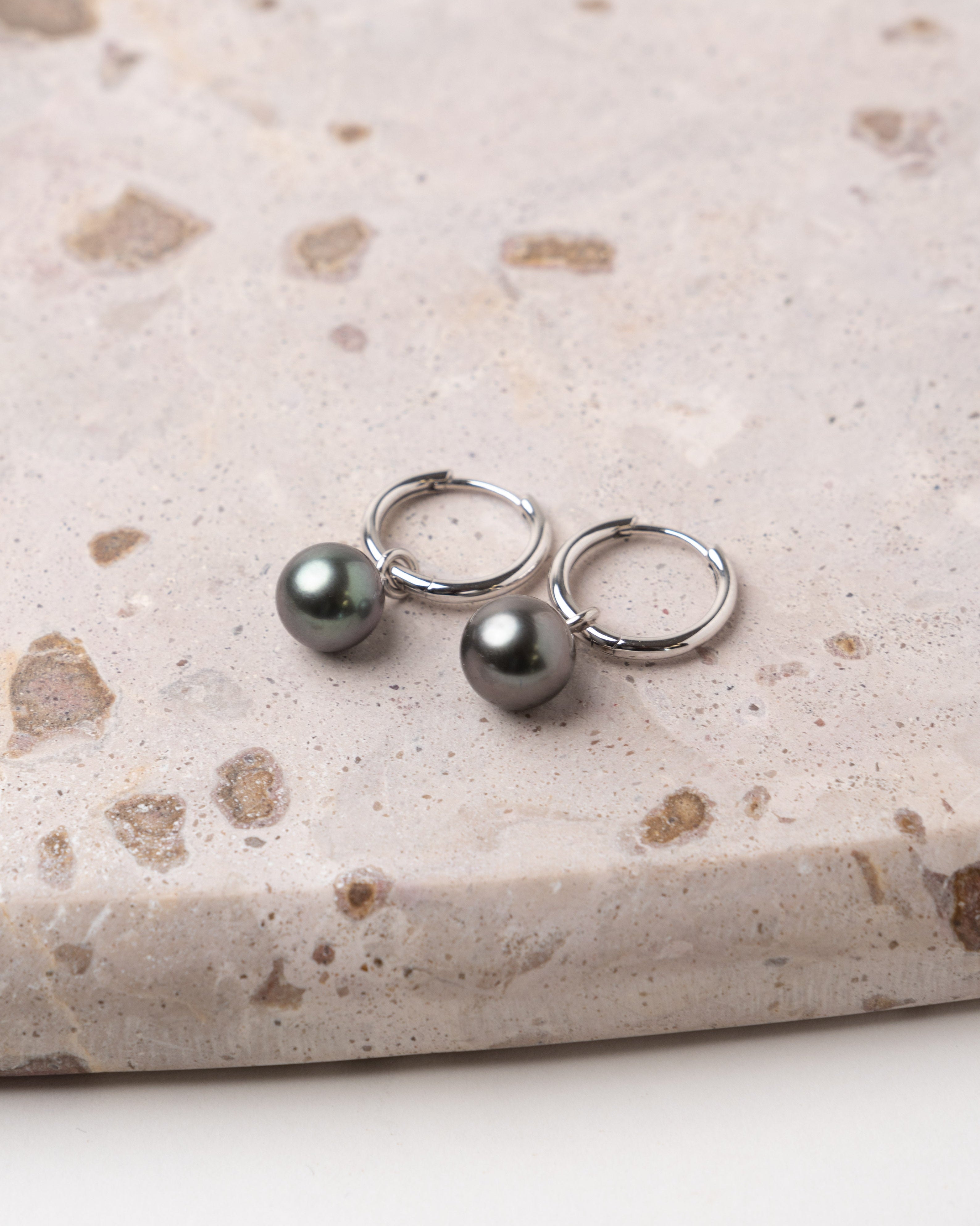Pendientes de Aro de 16 mm de Plata de Ley con Perla Tahiti Redonda