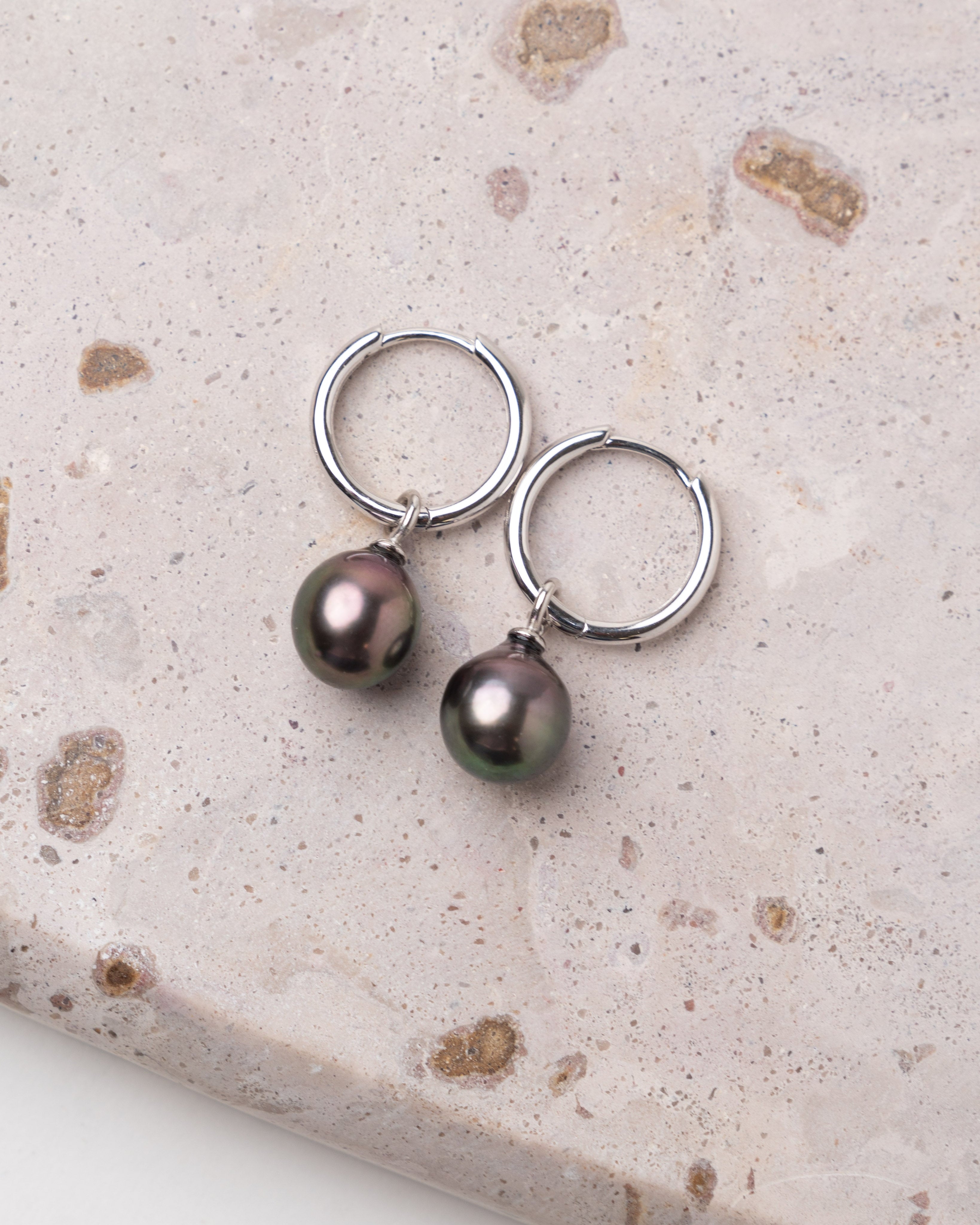 Pendientes de Aro de 16 mm de Plata de Ley con Perla Tahiti Barroca