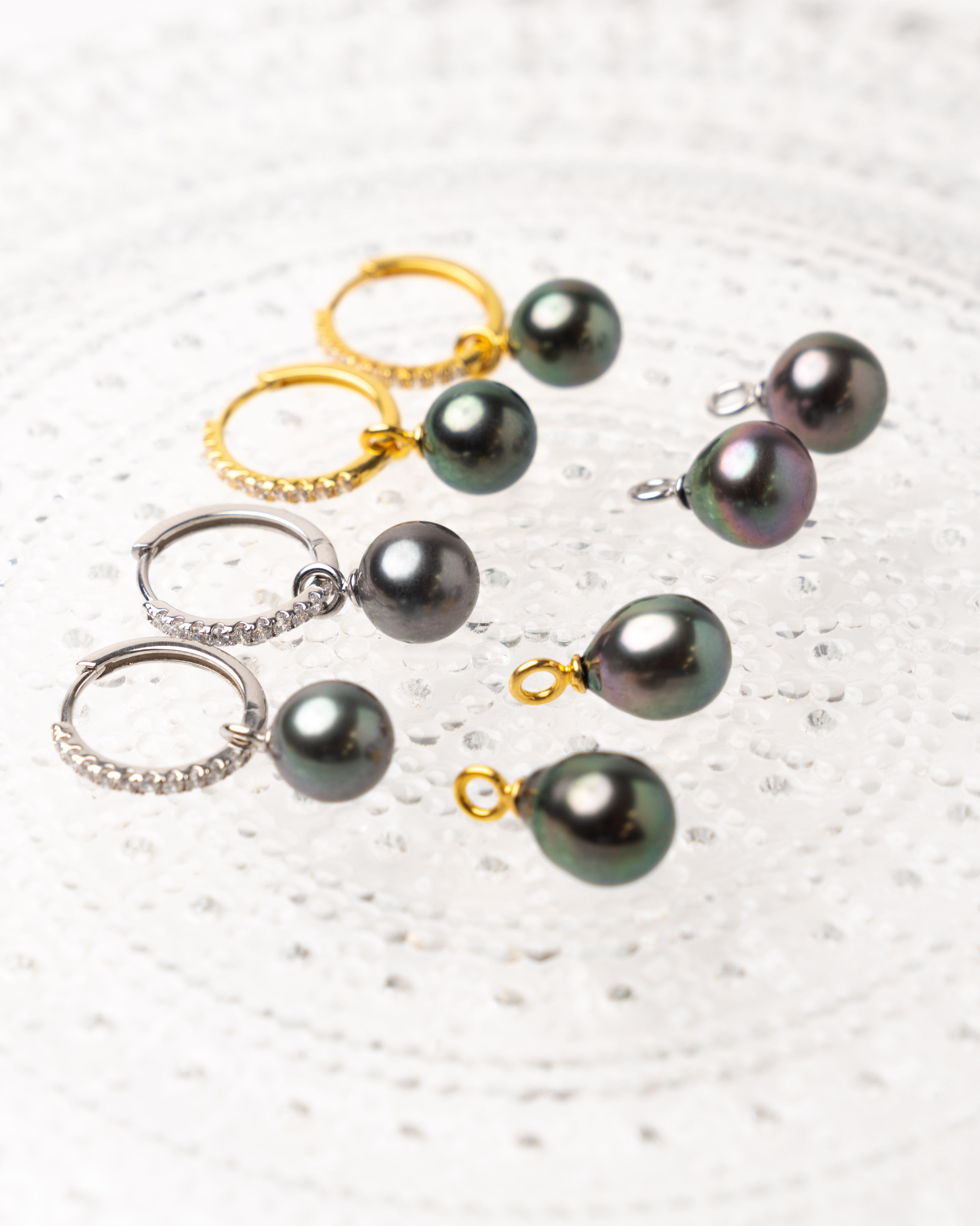 Aros de Oro Vermeil de 16 mm con circonitas y Perla Tahiti Redonda