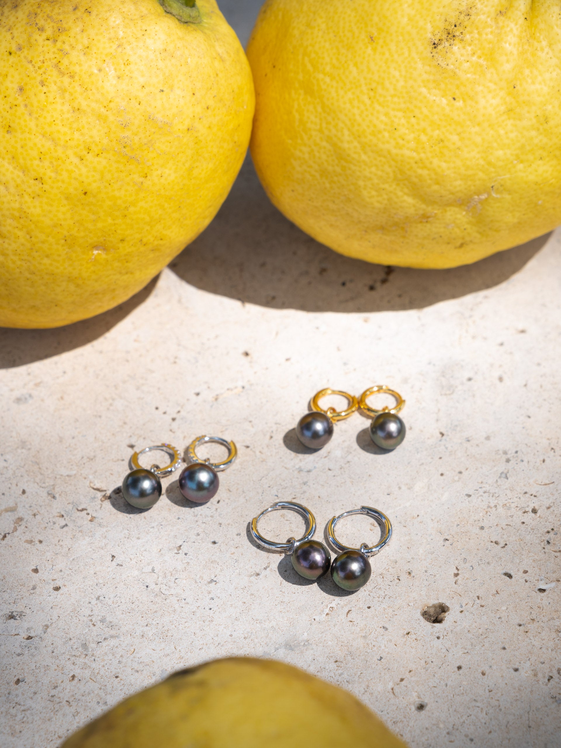 Pendientes de Aro de 12 mm de Plata de Ley con Perla Tahiti Barroca