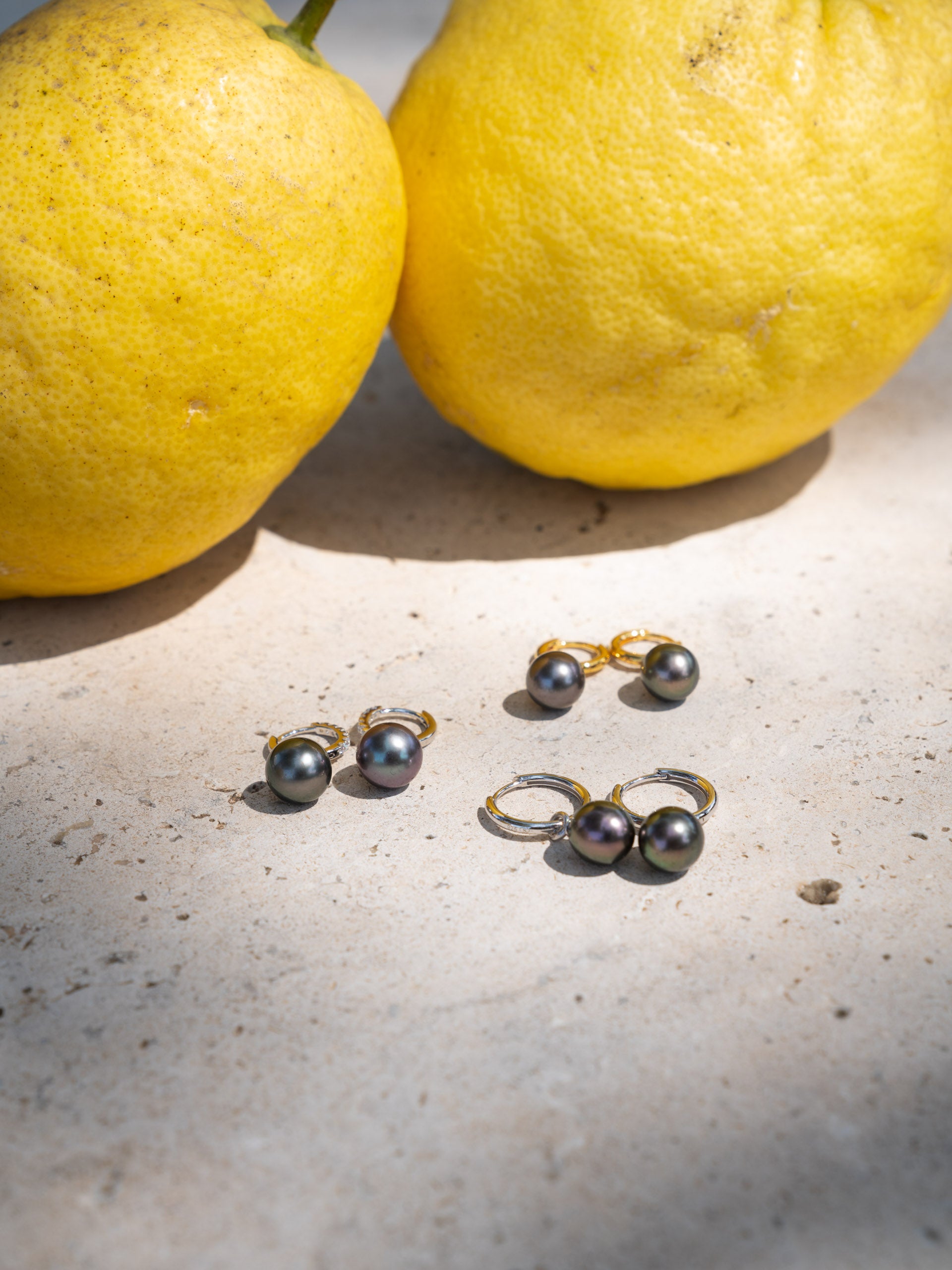 Pendientes de Aro de 12 mm de Plata de Ley con Perla Tahiti Redonda