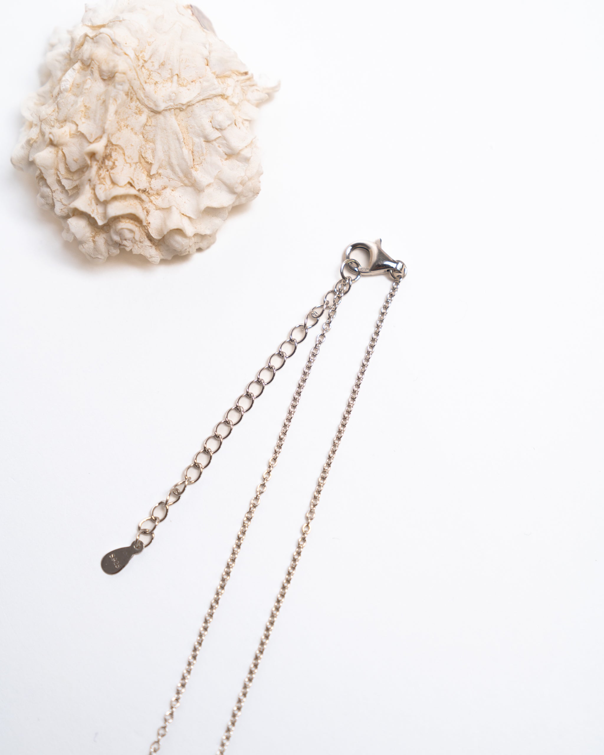 Colgante Perla de Agua Dulce Keshi de 14-16 mm y Plata de ley Secret & You