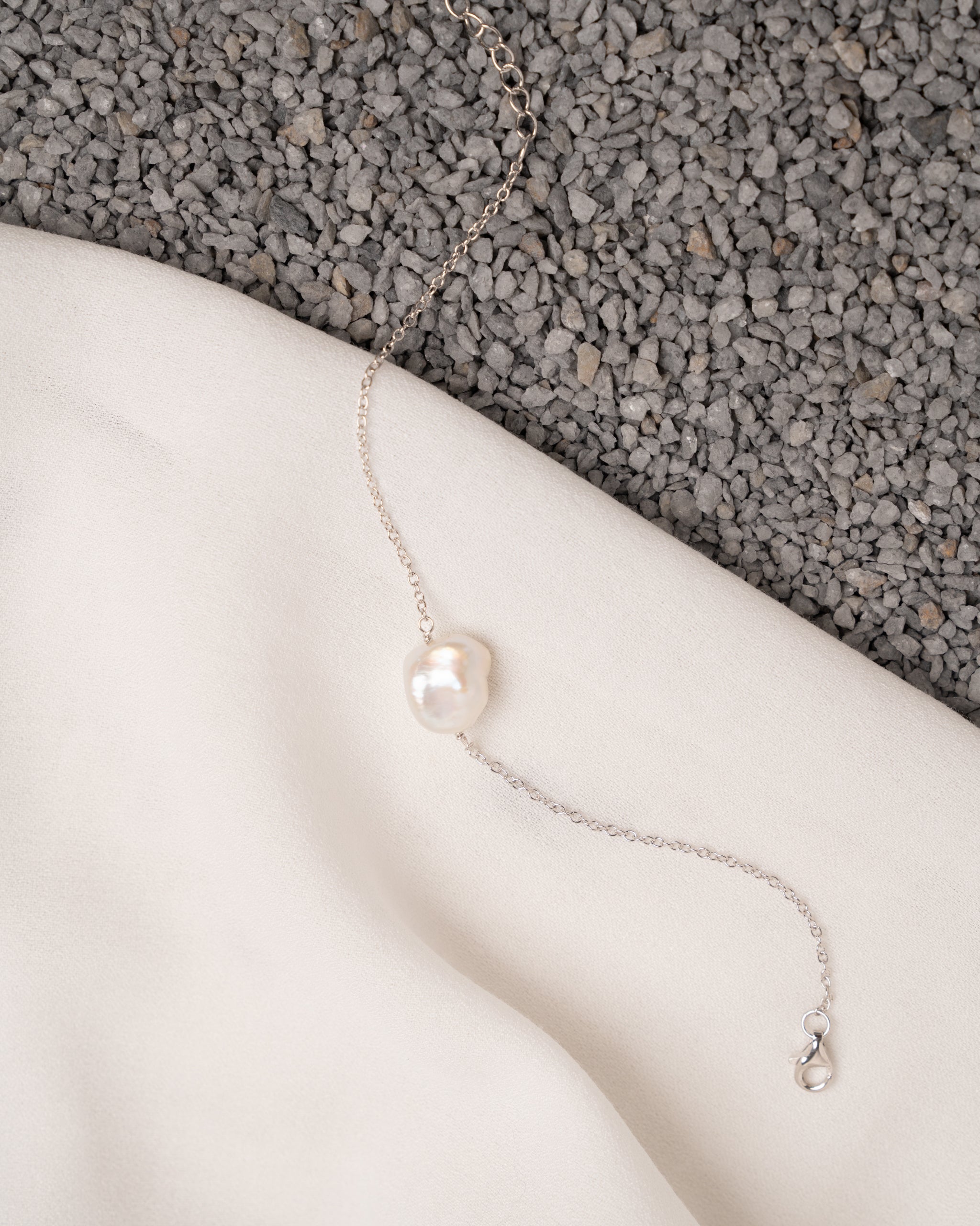 Pulsera con Perla Cultivada de Agua Dulce Keshi de Plata de Ley, 11-12 mm Secret & You