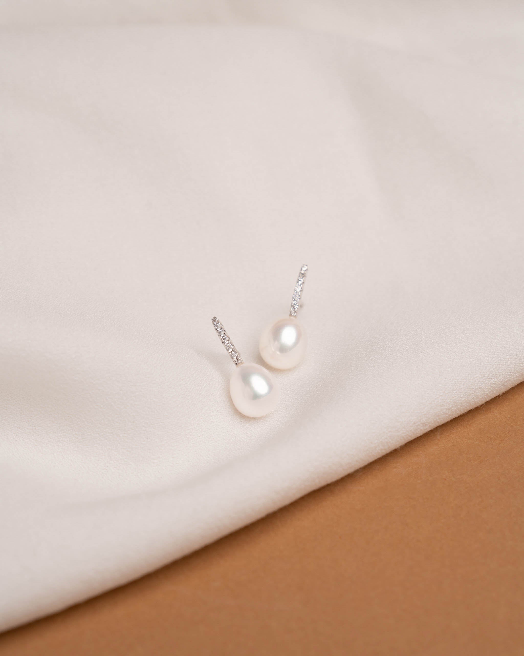 Pendientes de Perlas Gota de Agua Cultivadas y Circonitas de mujer Secret & You