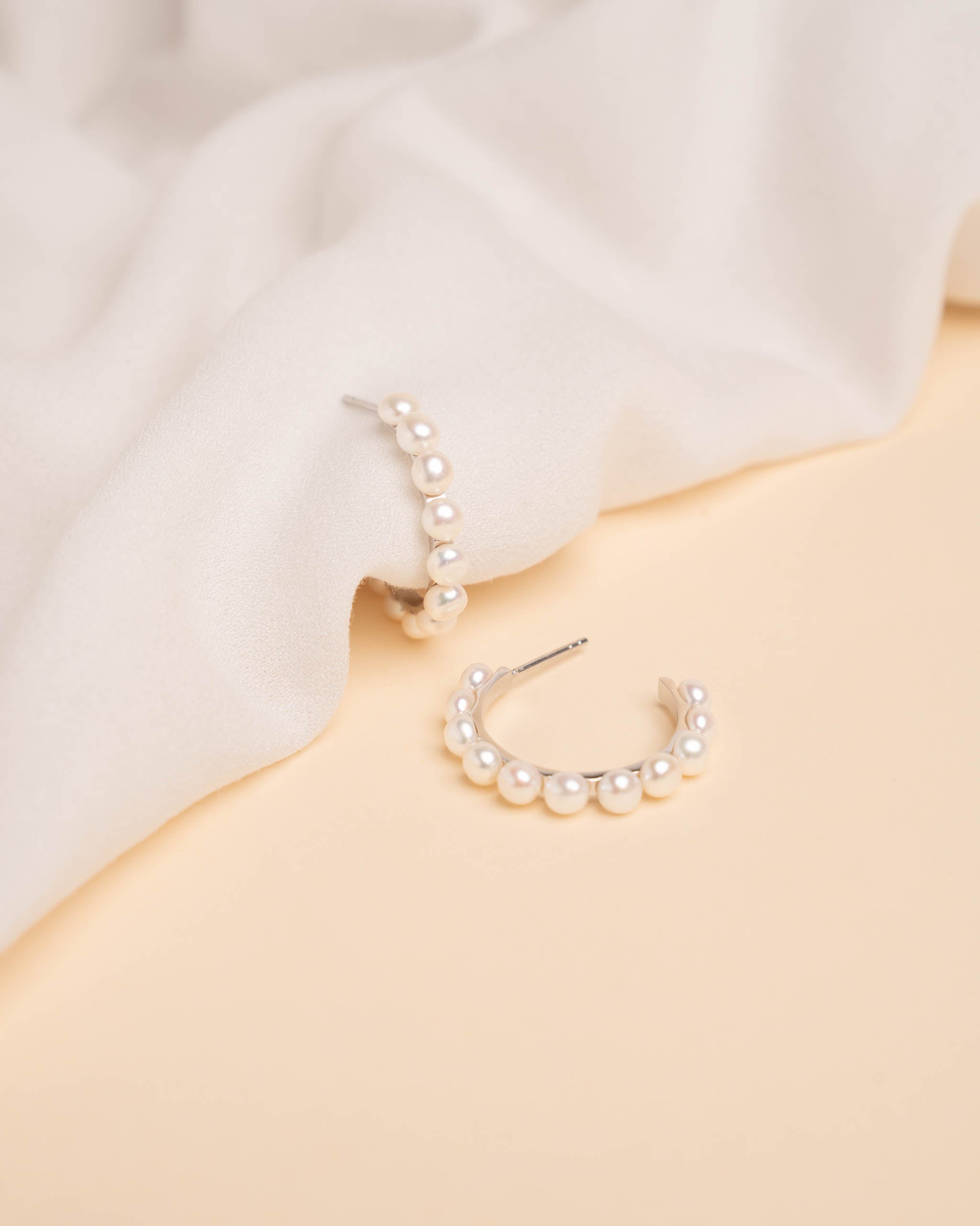 Bouton perle d'eau douce et créoles en argent sterling
