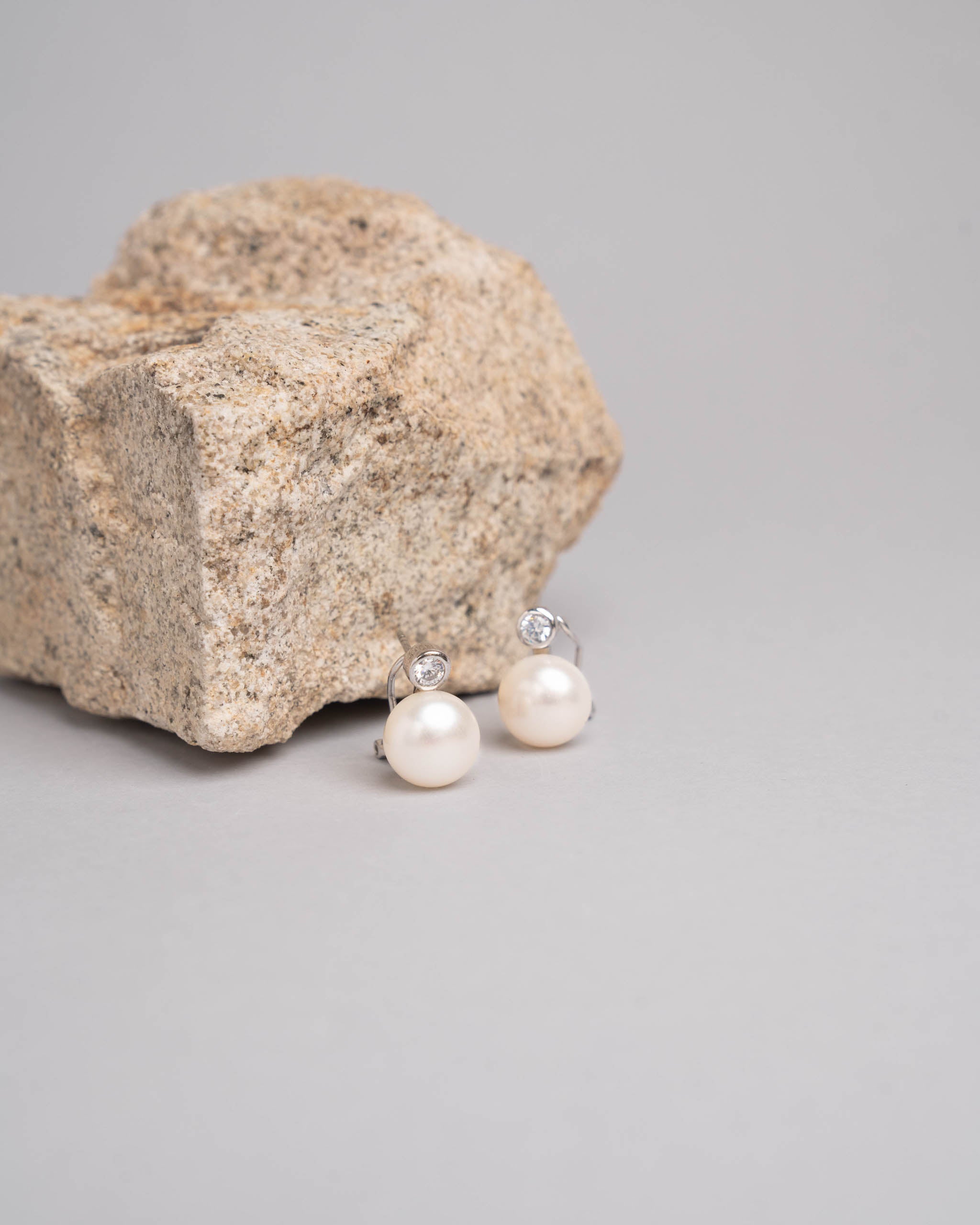 Pendientes de Mujer con Perlas Botón Cultivadas y Circonitas Secret & You