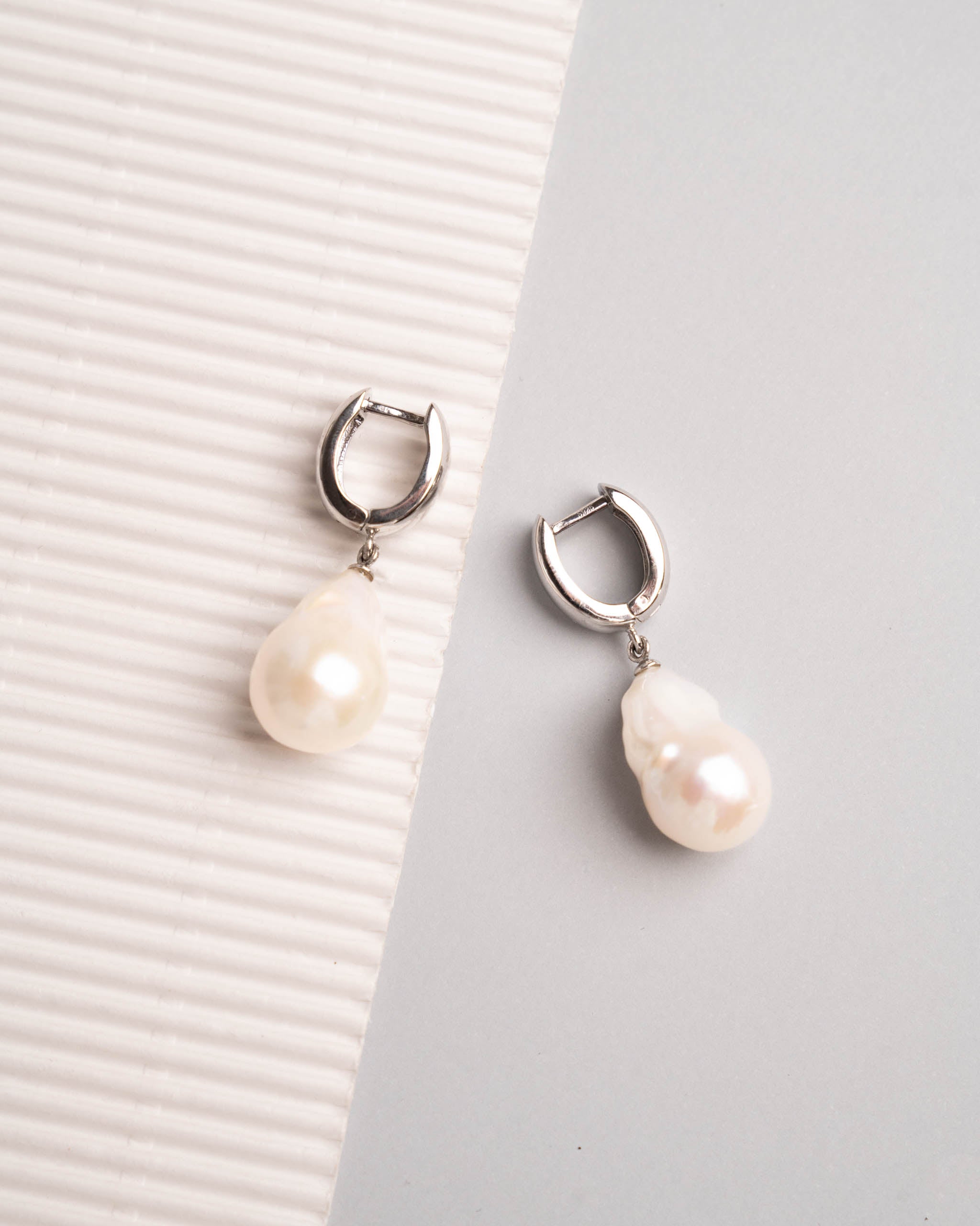 Pendientes de Perlas Barrocas Colgantes XL con Plata de Ley Secret & You