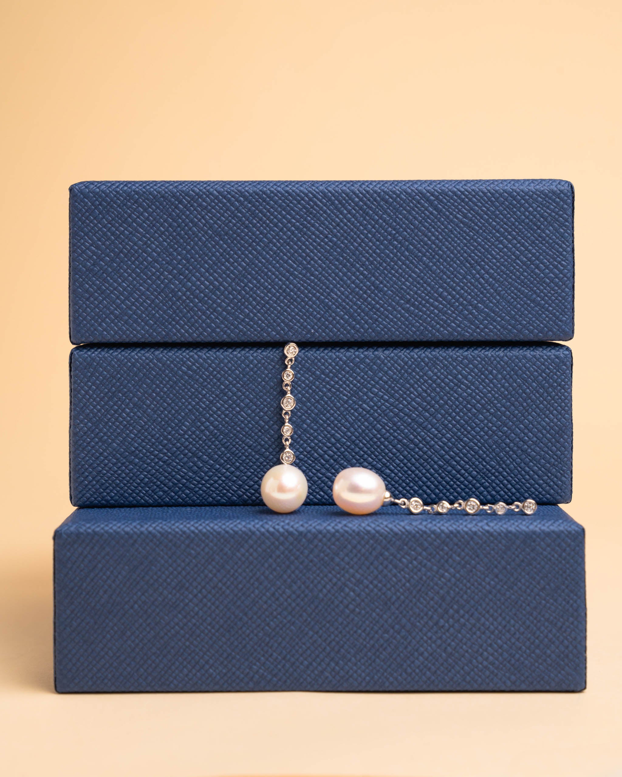 Pendientes de Perlas de Agua Dulce Gota 8-9 mm de Plata de Ley con Circonitas Secret & You