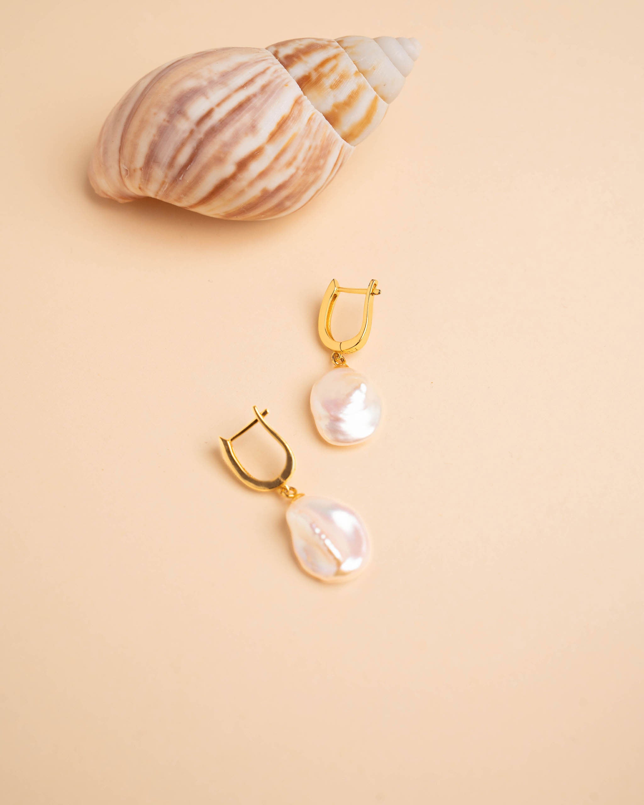 Pendientes Perlas Barrocas Keshi Agua Dulce 12-13 mm Plata de Ley Bañada en Oro 18K Secret & You