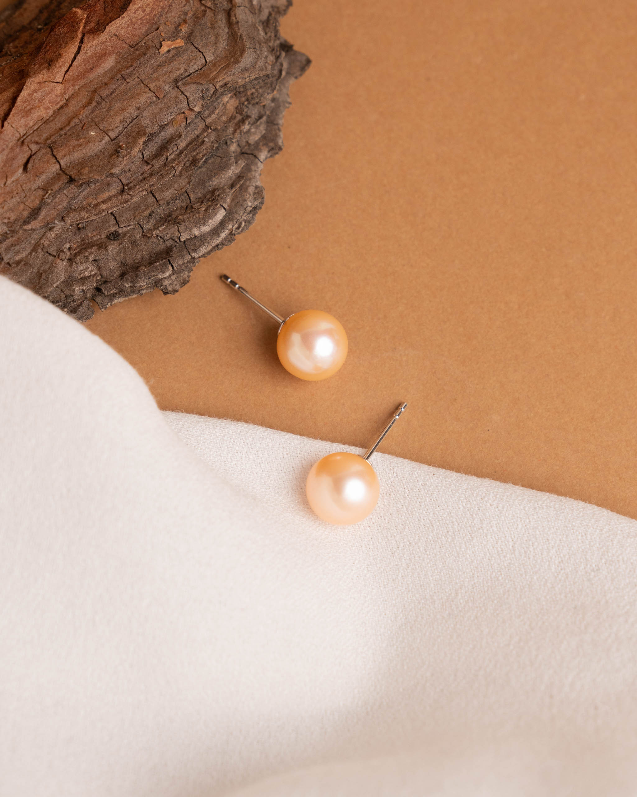 Pendientes de Perlas de Agua Dulce Redondas Color Melocotón-Naranja y Plata de Ley Secret & You