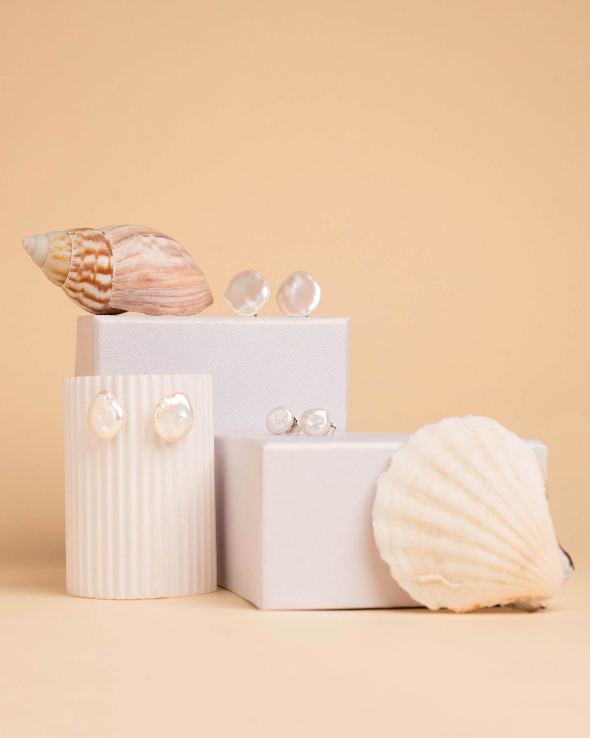 Pendientes de Perlas de Agua Dulce Keshi y Plata de Ley Secret & You