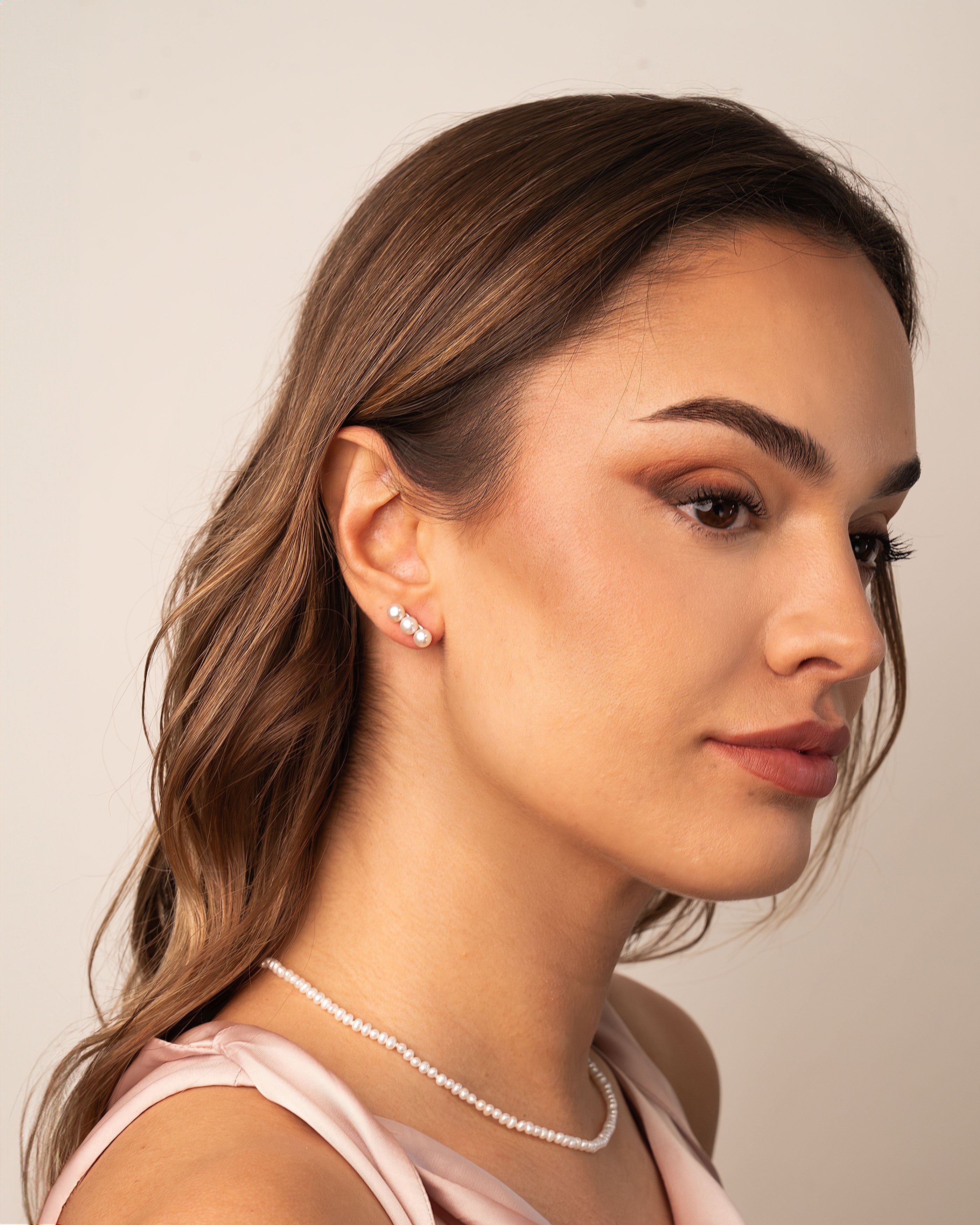Boucles d'Oreilles Trois Perles Bouton d'Eau Douce 5 - 6 mm