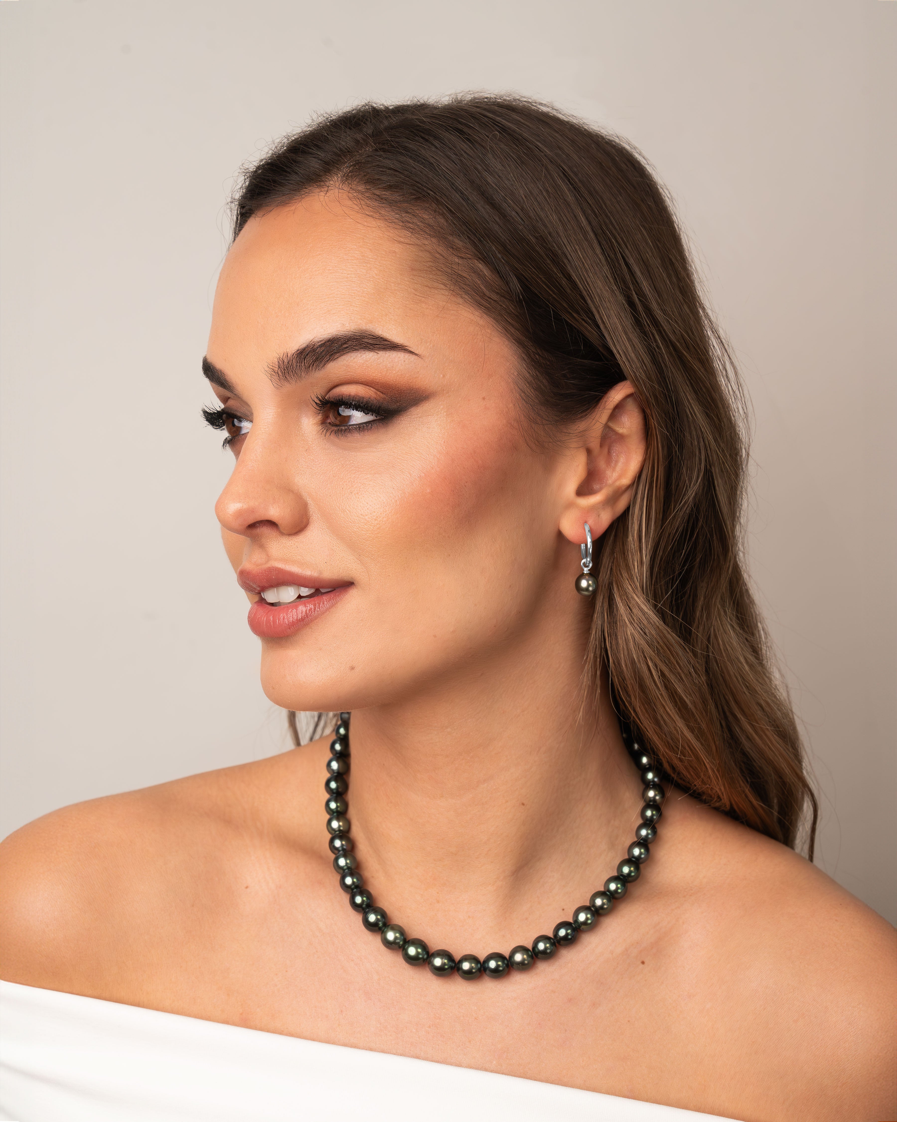 Pendientes de Aro de 16 mm de Plata de Ley con Perla Tahiti Redonda