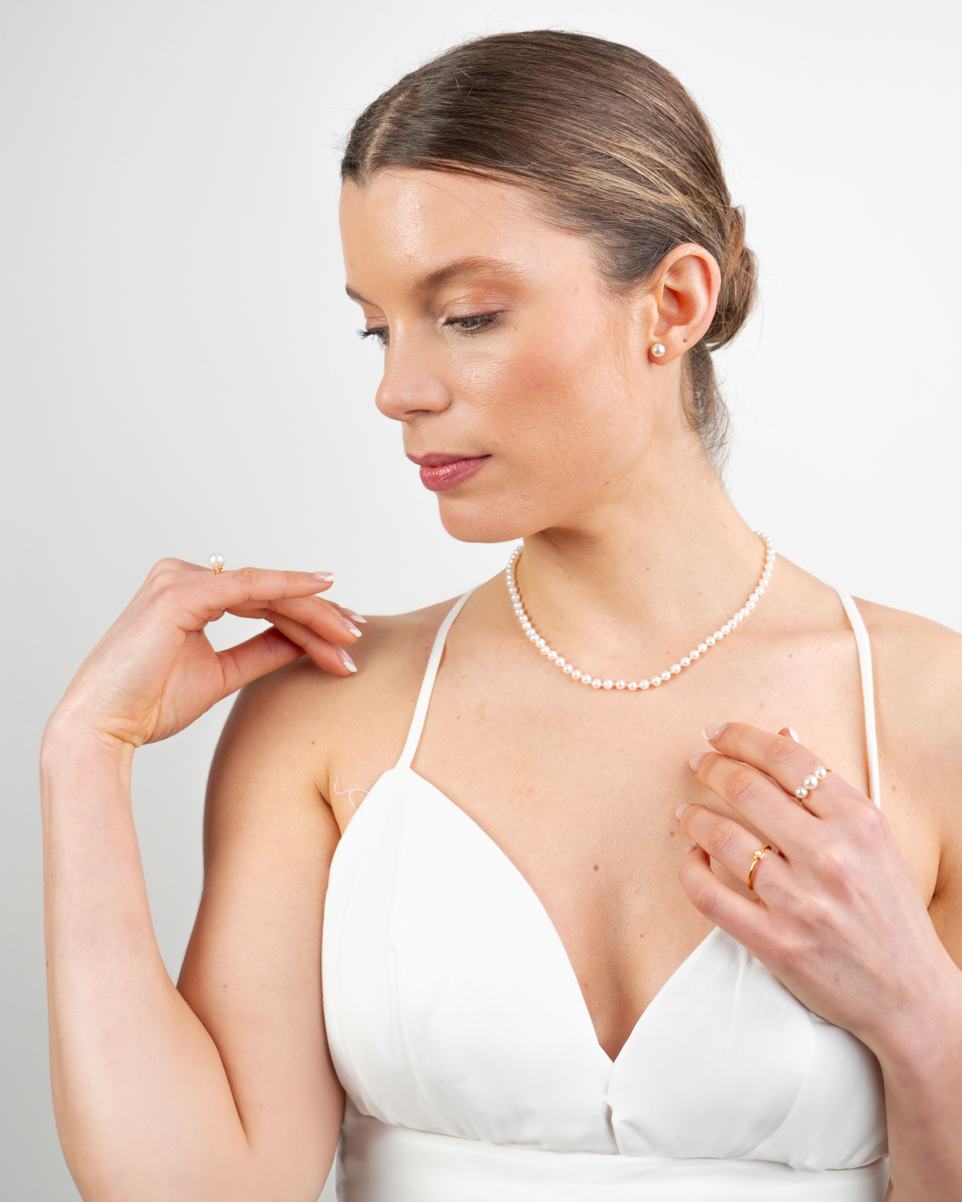 Pendientes de Perlas Redondas de Agua Dulce de Oro 18 K Secret & You 6-6'5mm