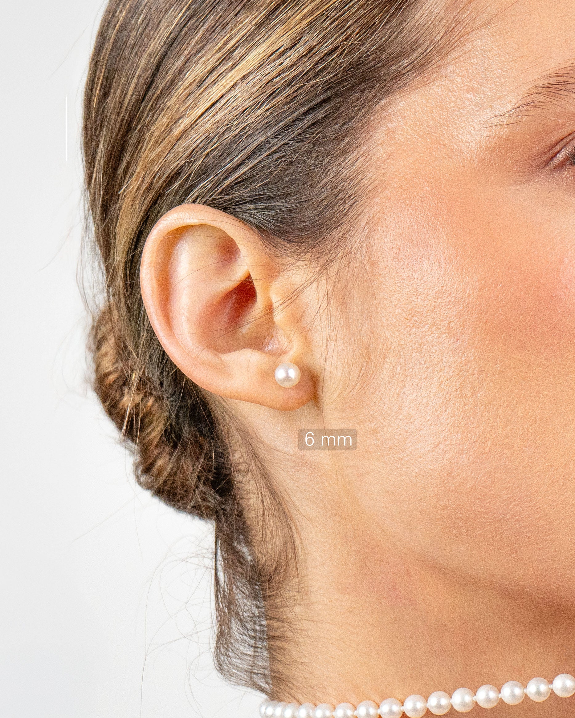 Pendientes de Perlas de Agua Dulce Botón y Oro blanco 18k Secret & You