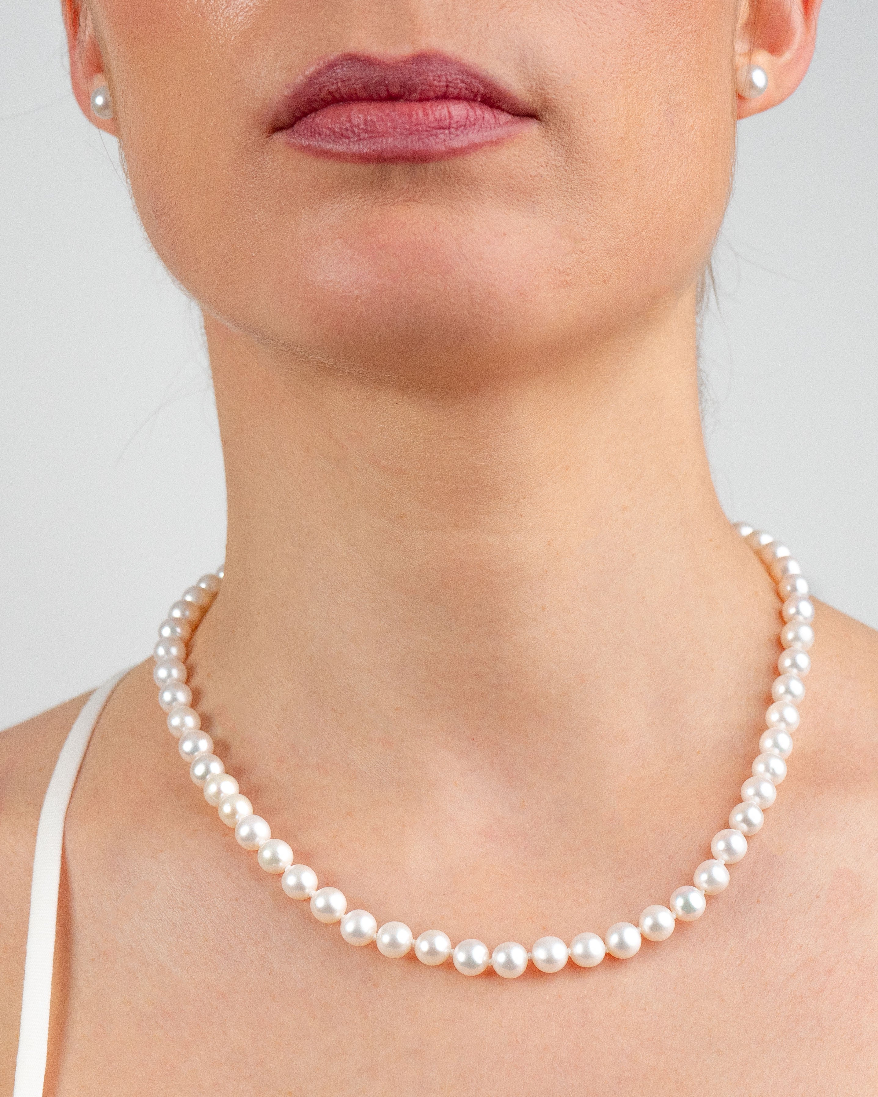 collar de perlas cultivadas de agua dulce redondas de 6,5-7,5 mm secret & you