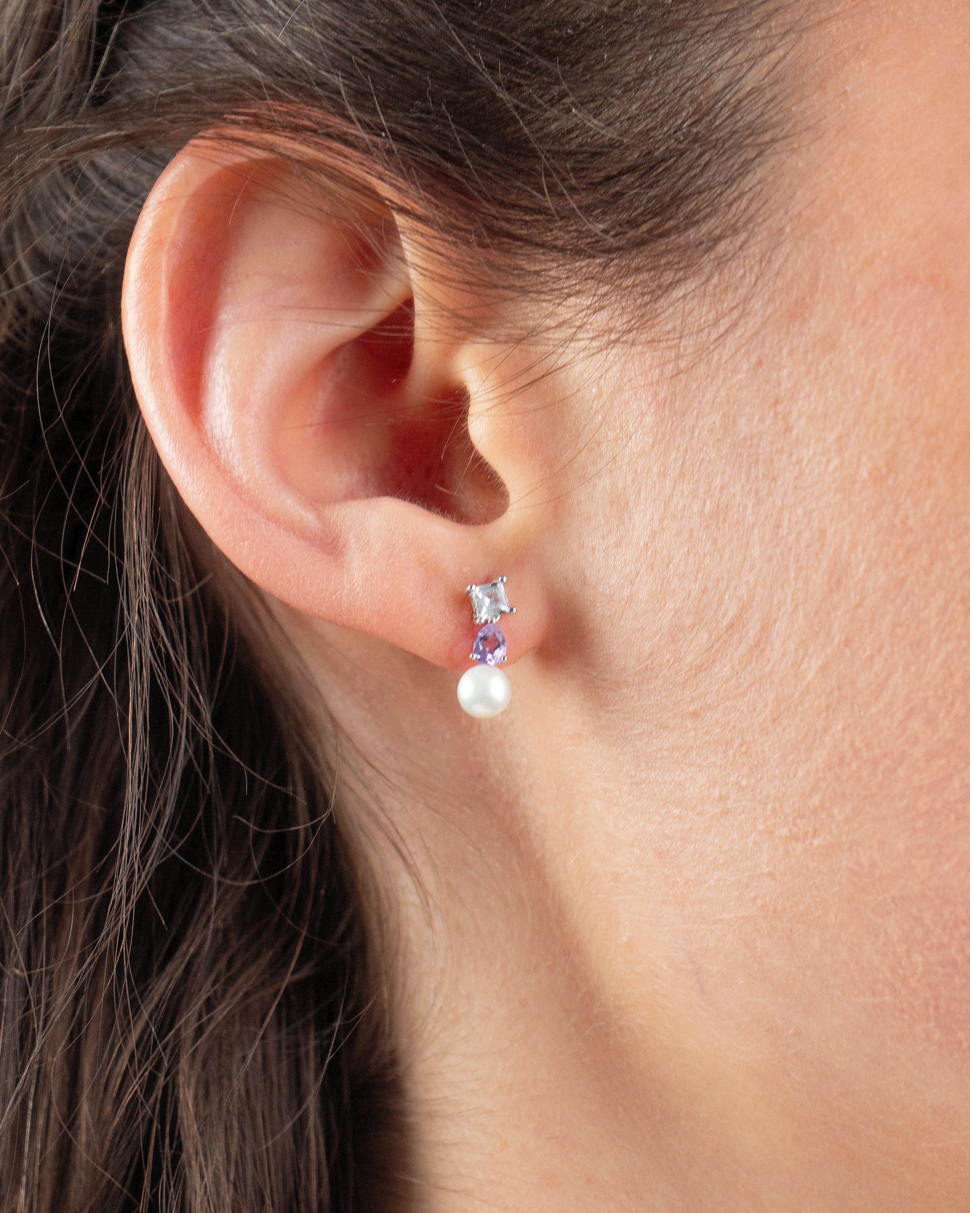 Pendientes Addams de Perla Cultivada de Agua dulce 4.5-5mm, Amatista y Topacio