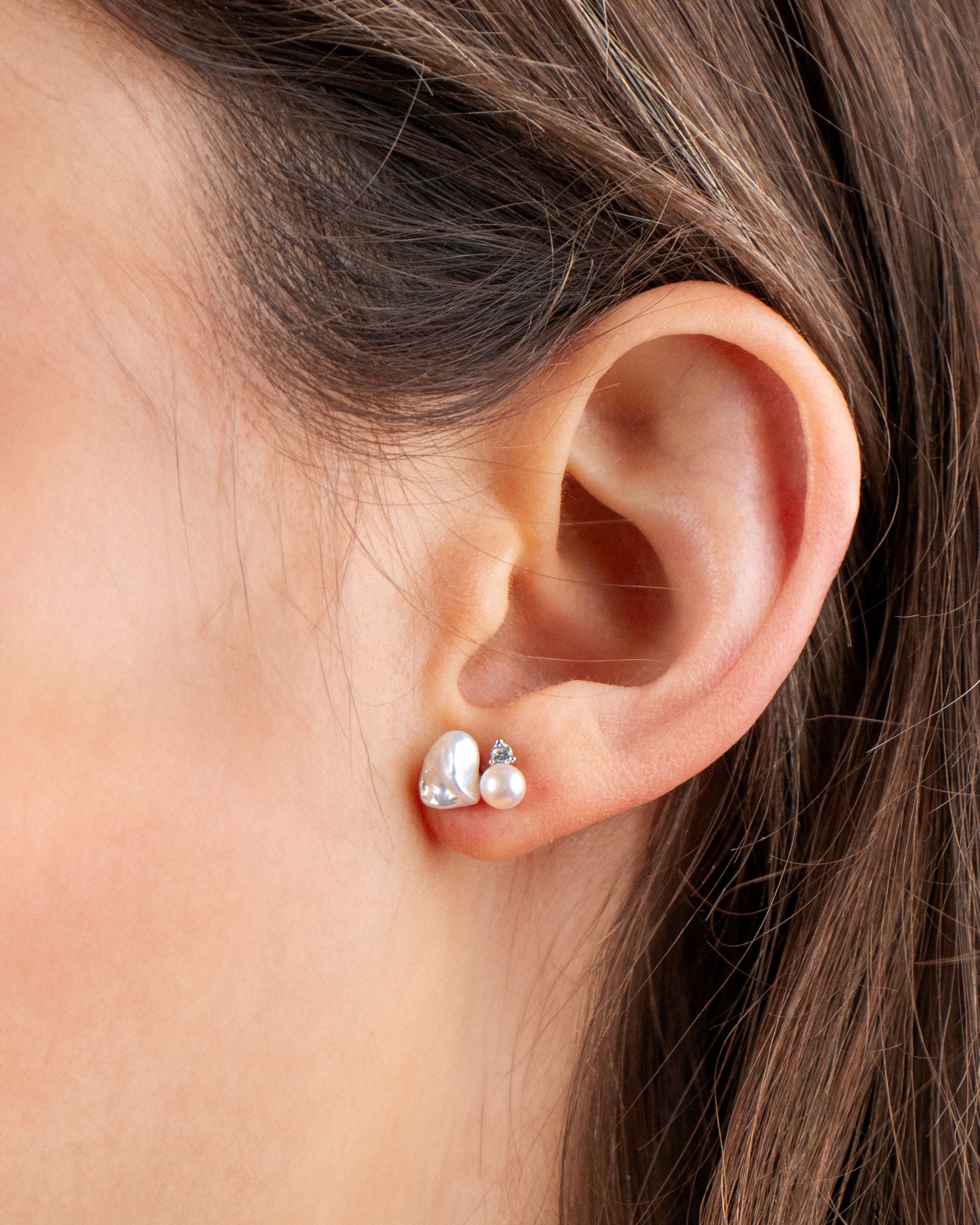 Pendientes Highsmith de Perla Cultivada de Agua dulce 4-4.5mm y 5-6mm y Circonita