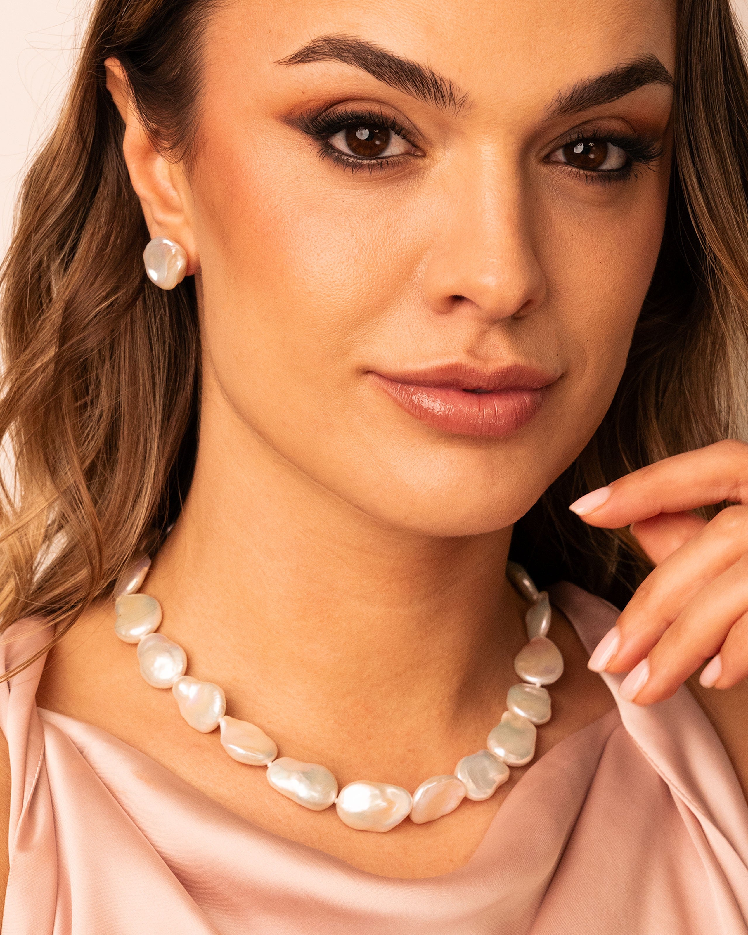 Collar de Perlas de Agua Dulce Moneda Barrocas de 12-13 mm y 45 cm de largo Secret & You