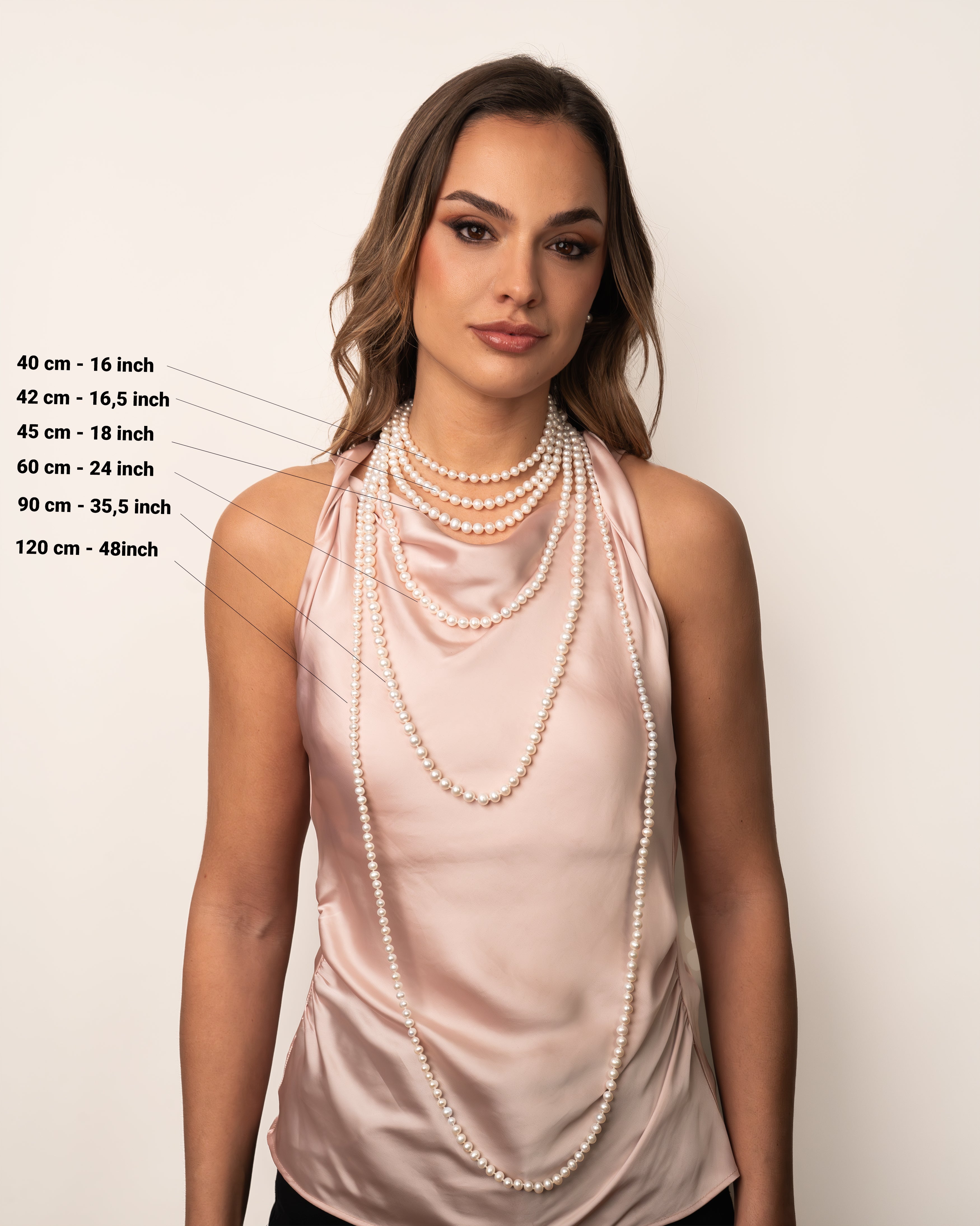 Collares de perlas cultivadas de distinta longitud