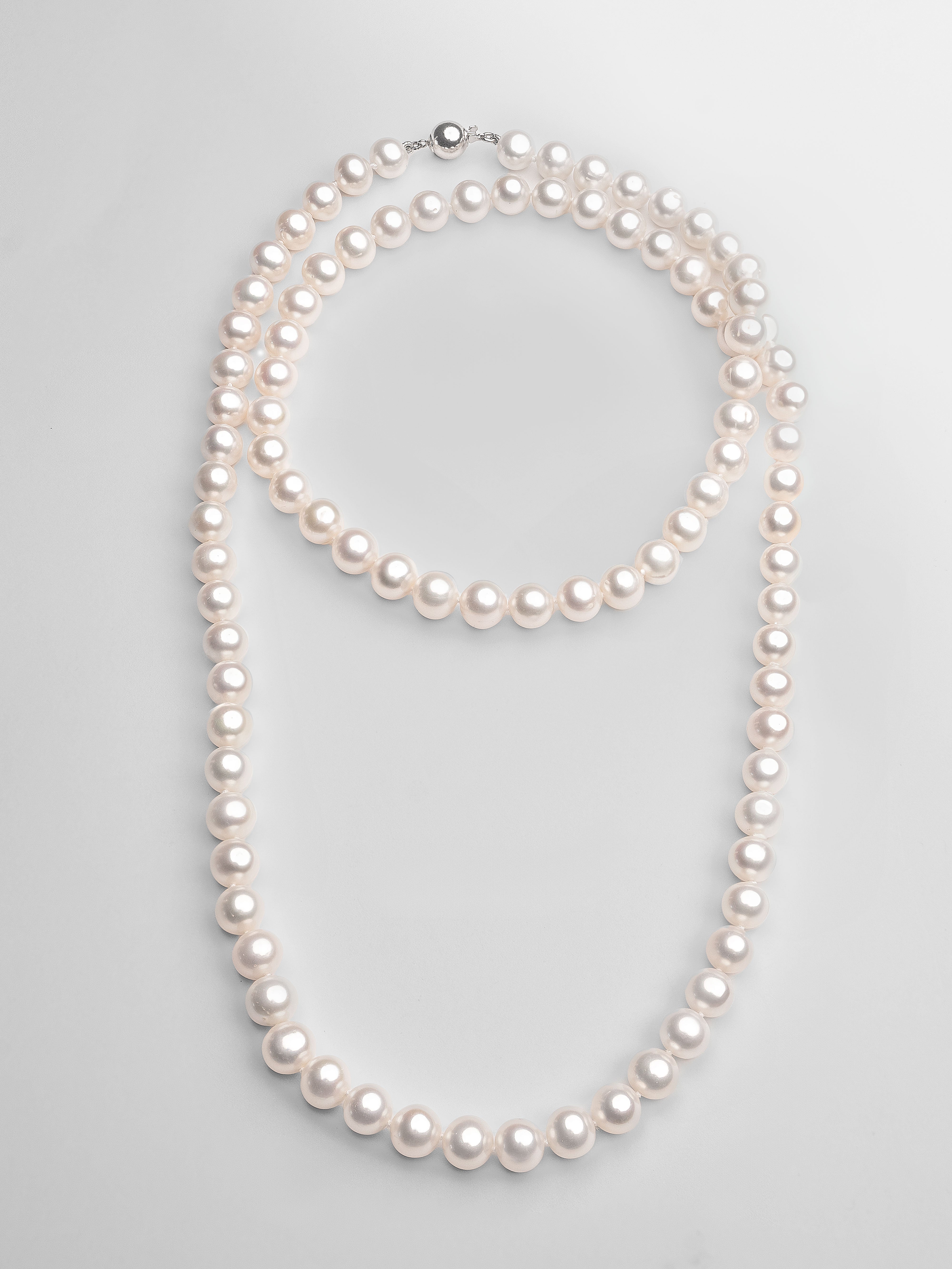Collar de perlas cultivadas naturales de agua dulce redondas de 8,5 - 9,5 mm