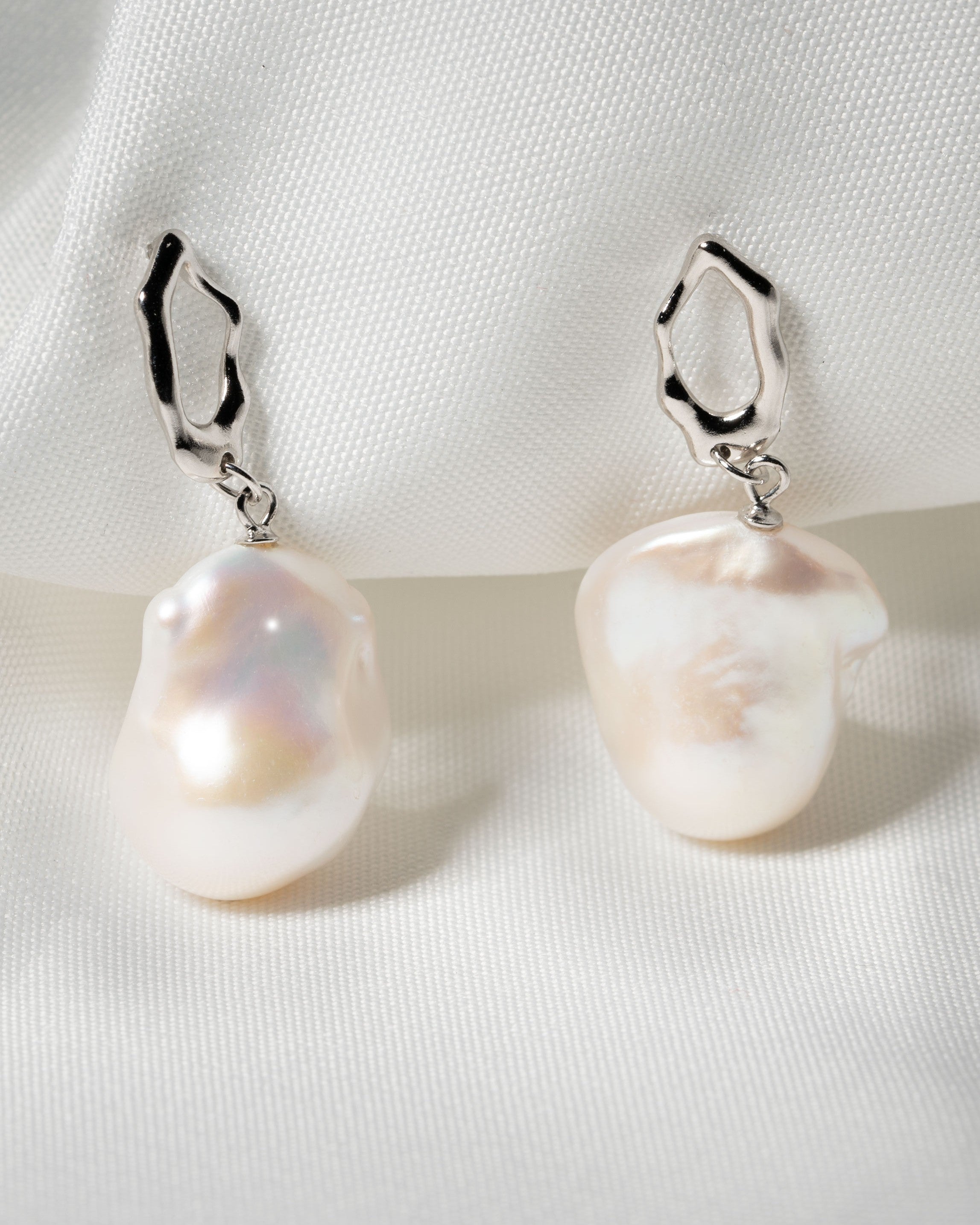 Pendientes Gala de Perlas Cultivadas de Agua dulce Barrocas 14-17 mm y Plata de Ley