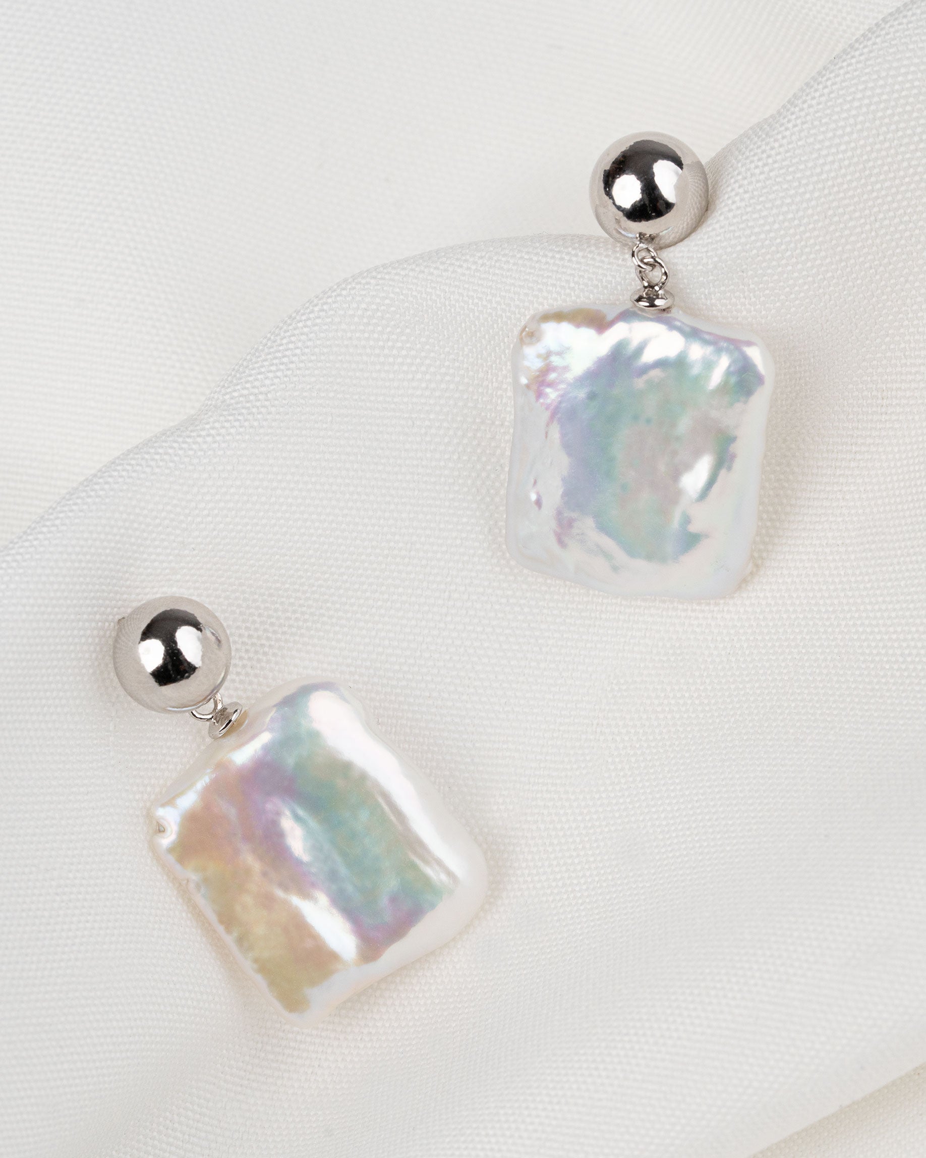Pendientes Grace de Perlas Cultivadas de Agua dulce Barrocas 17 mm y Plata de Ley
