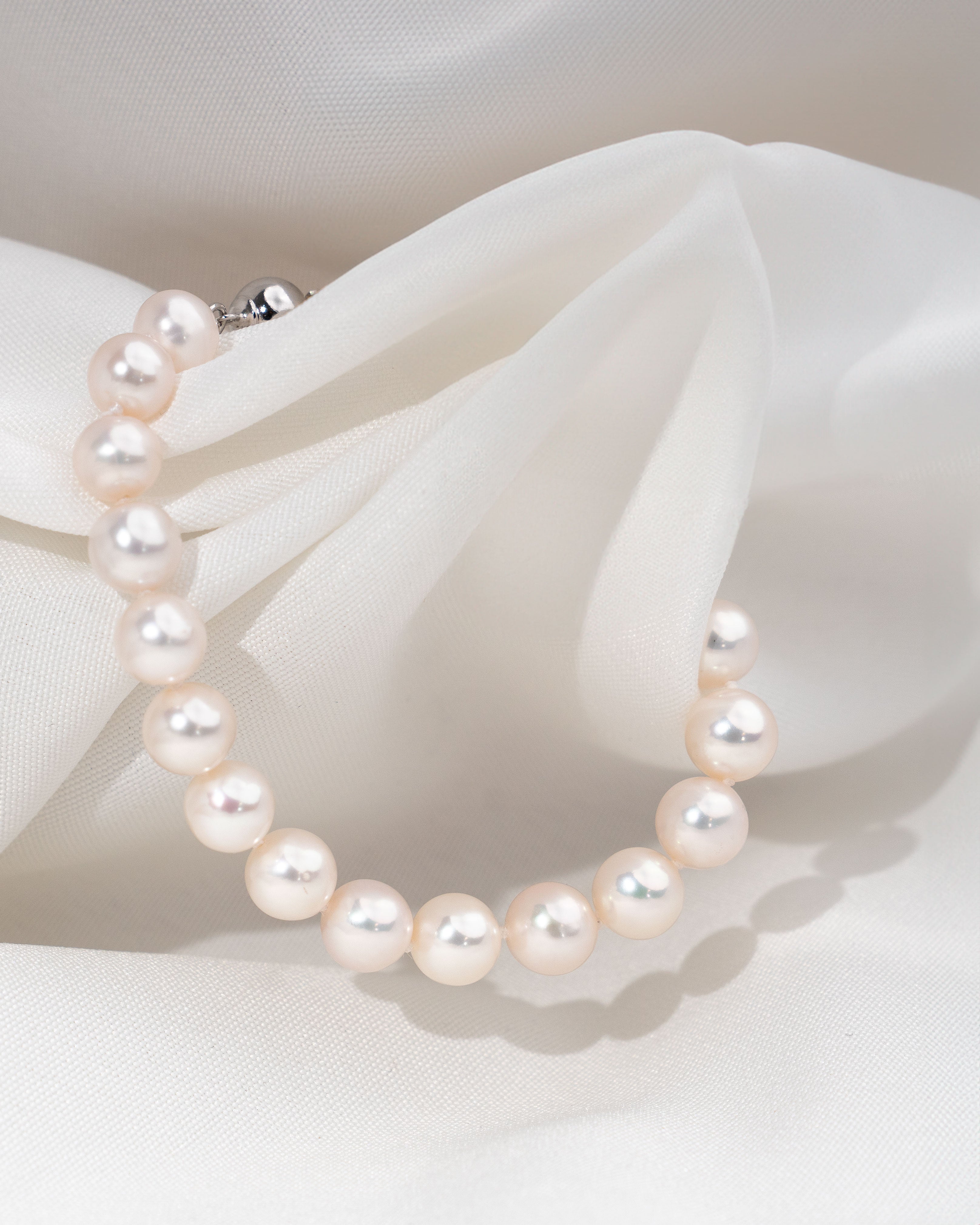 Pulsera de perlas cultivadas de agua dulce redondas de 7,5 a 8,5 mm