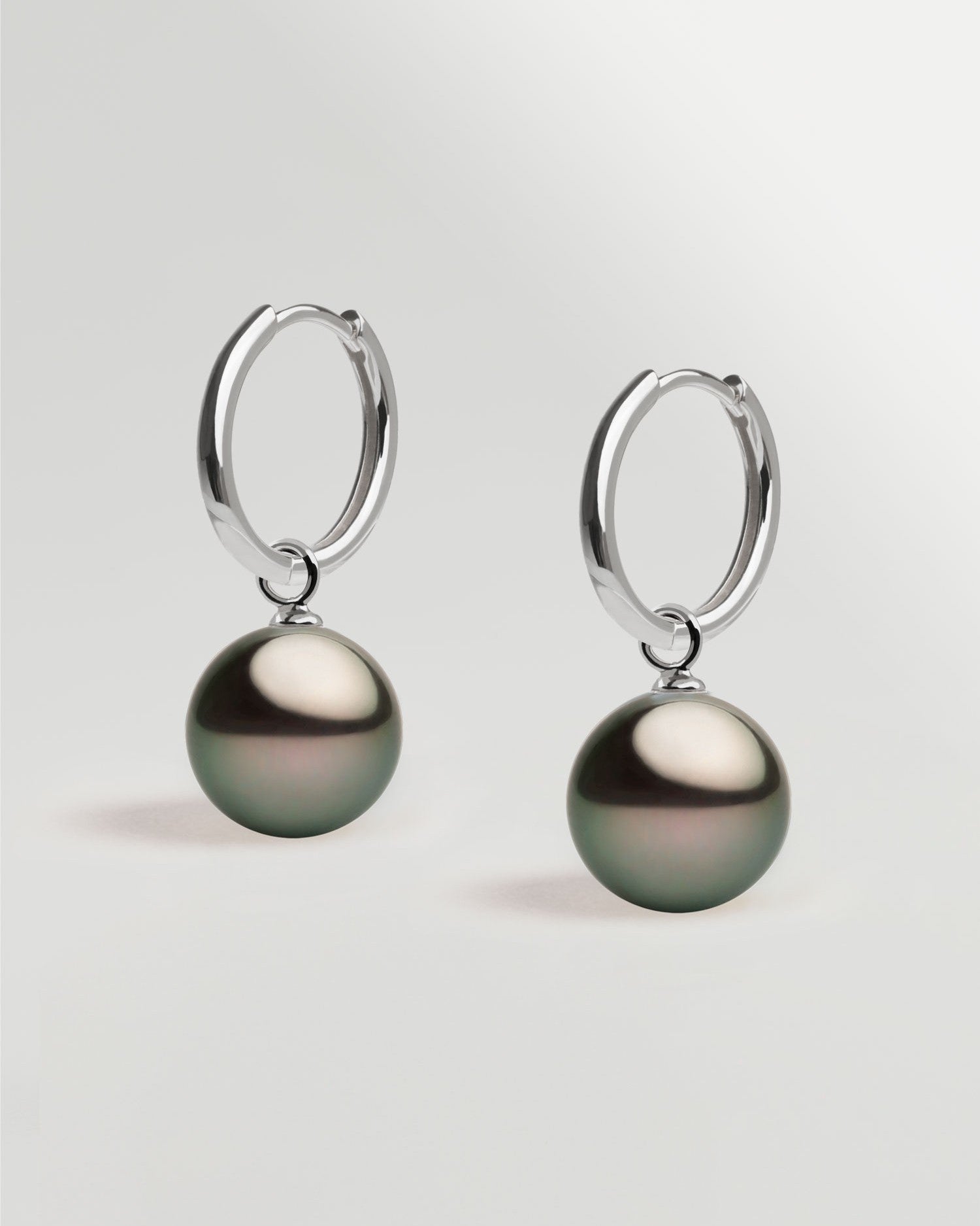 Pendientes de Aro de 16 mm de Plata de Ley con Perla Tahiti Redonda