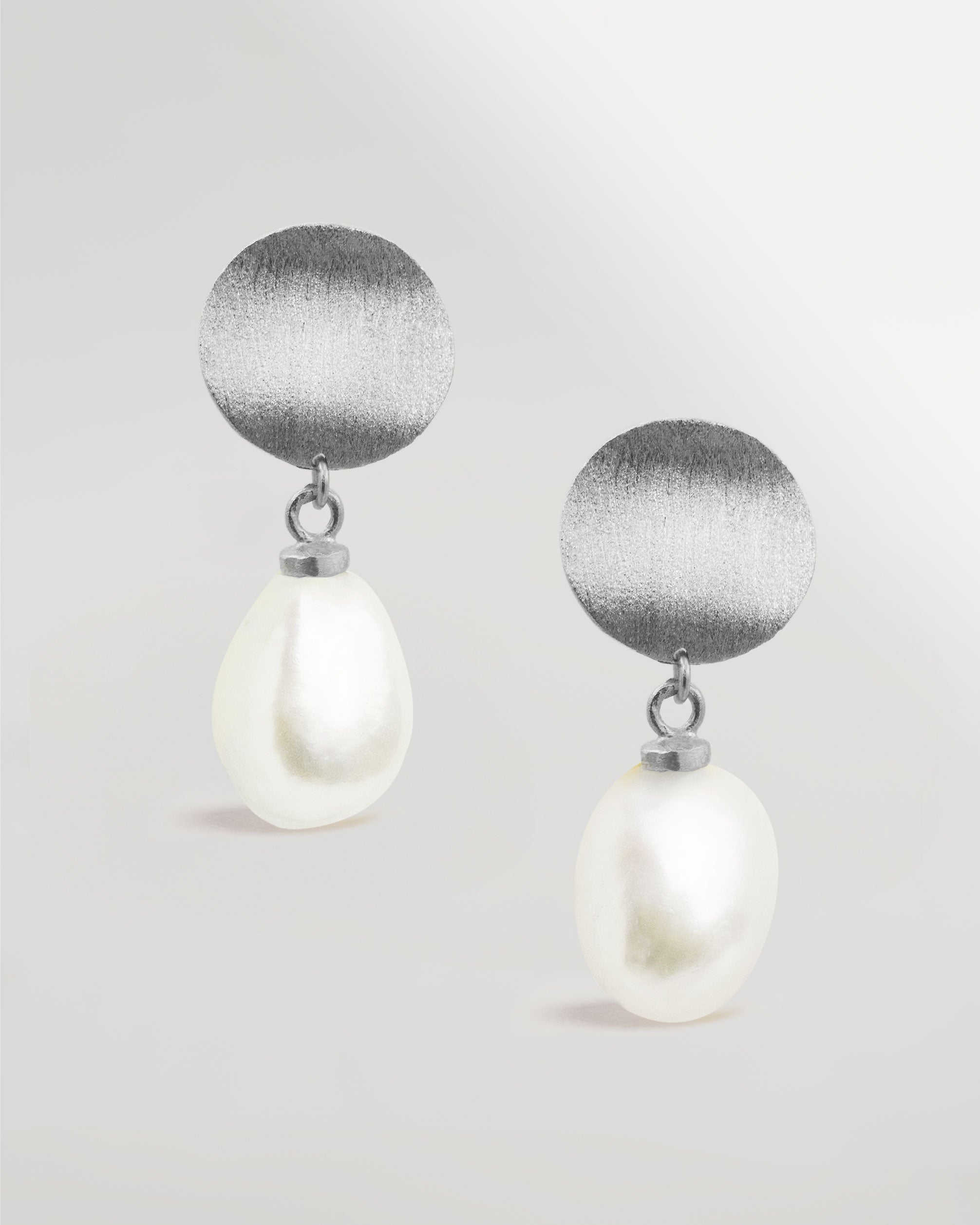Pendientes de Mujer con Perla Barroca y Placa de Plata de Ley Secret & You