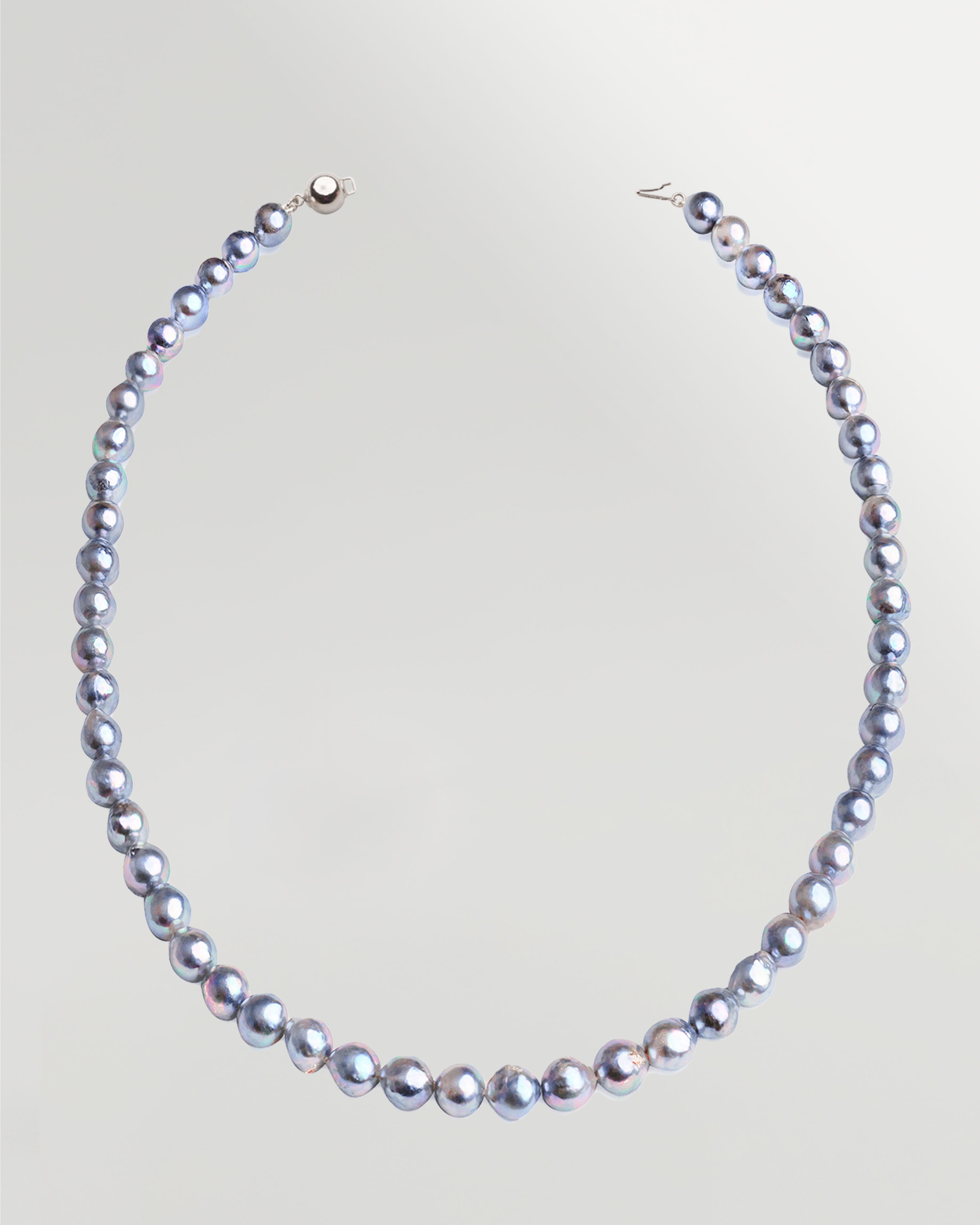 Collar de perlas cultivadas blue akoya, gris plateado azulado