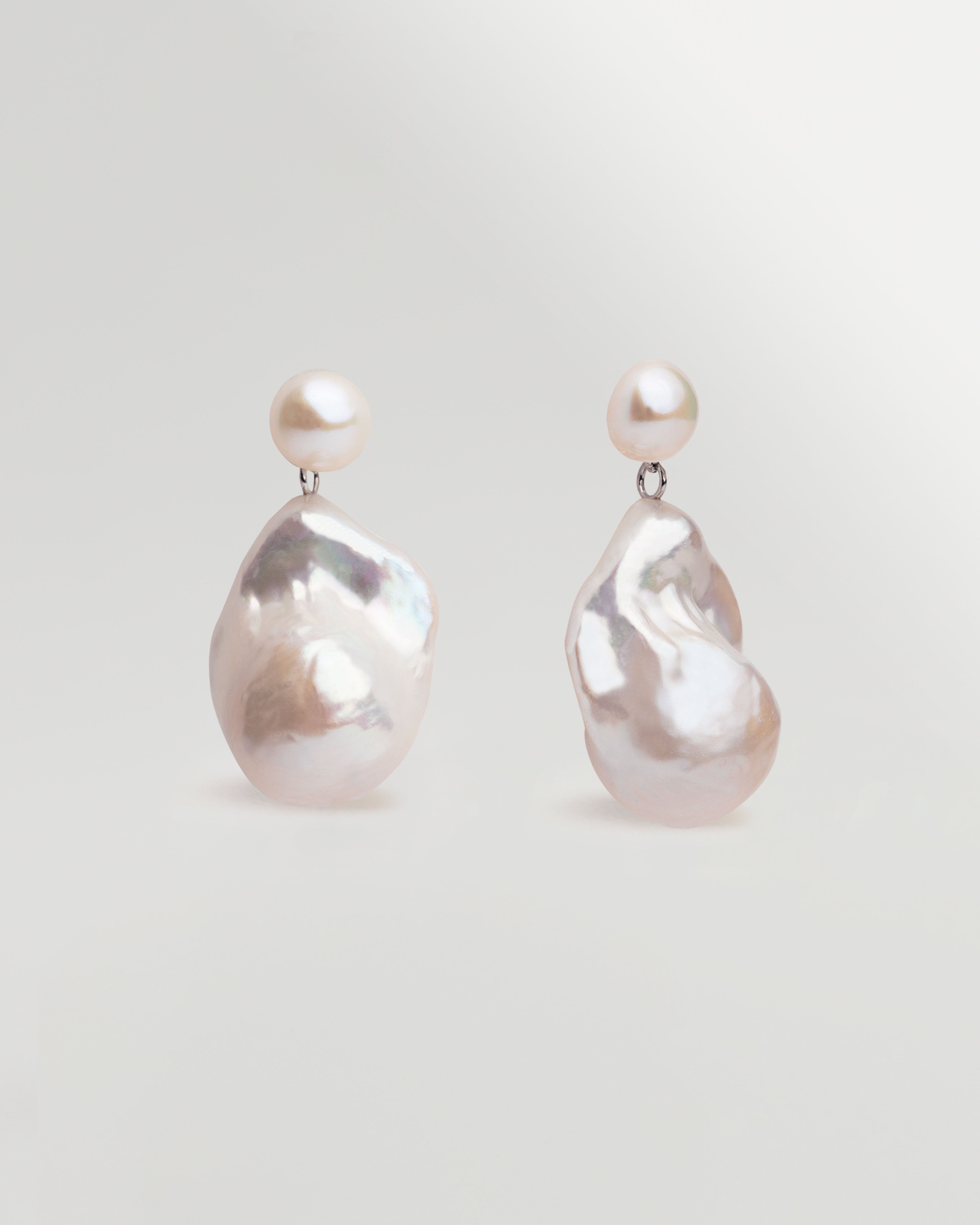 Pendientes Gatsby de Perlas Cultivadas de Agua dulce Botón 7-7,5 mm y Barrocas 14-17 mm