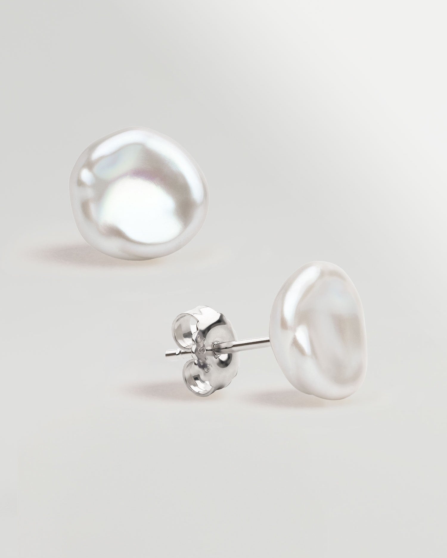 Pendientes de Perlas Keshi AAA en Oro Blanco 18k | SY Perlas