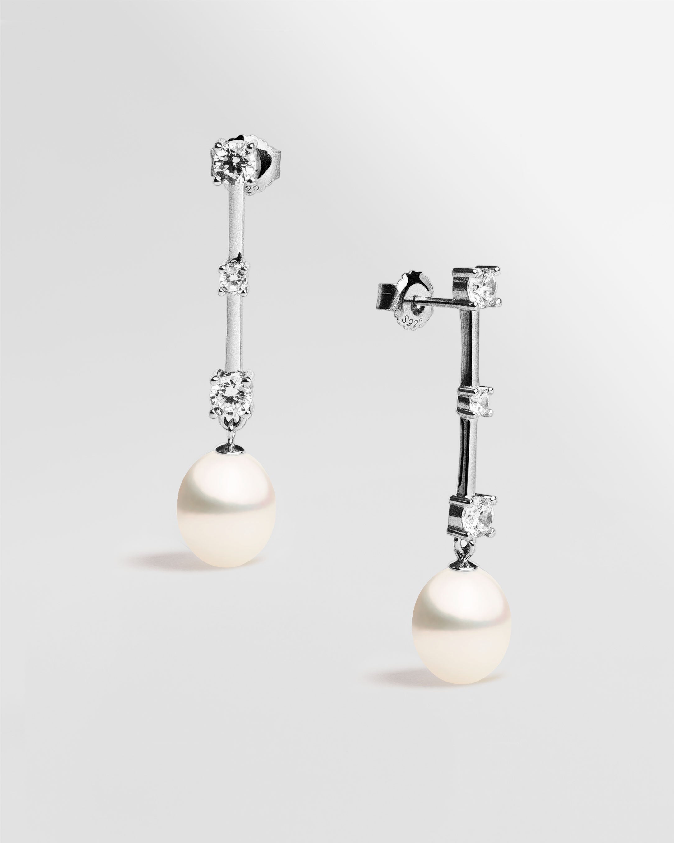 Pendientes Lily perla gota de agua 9-10 mm con circonitas | Colección Bloom