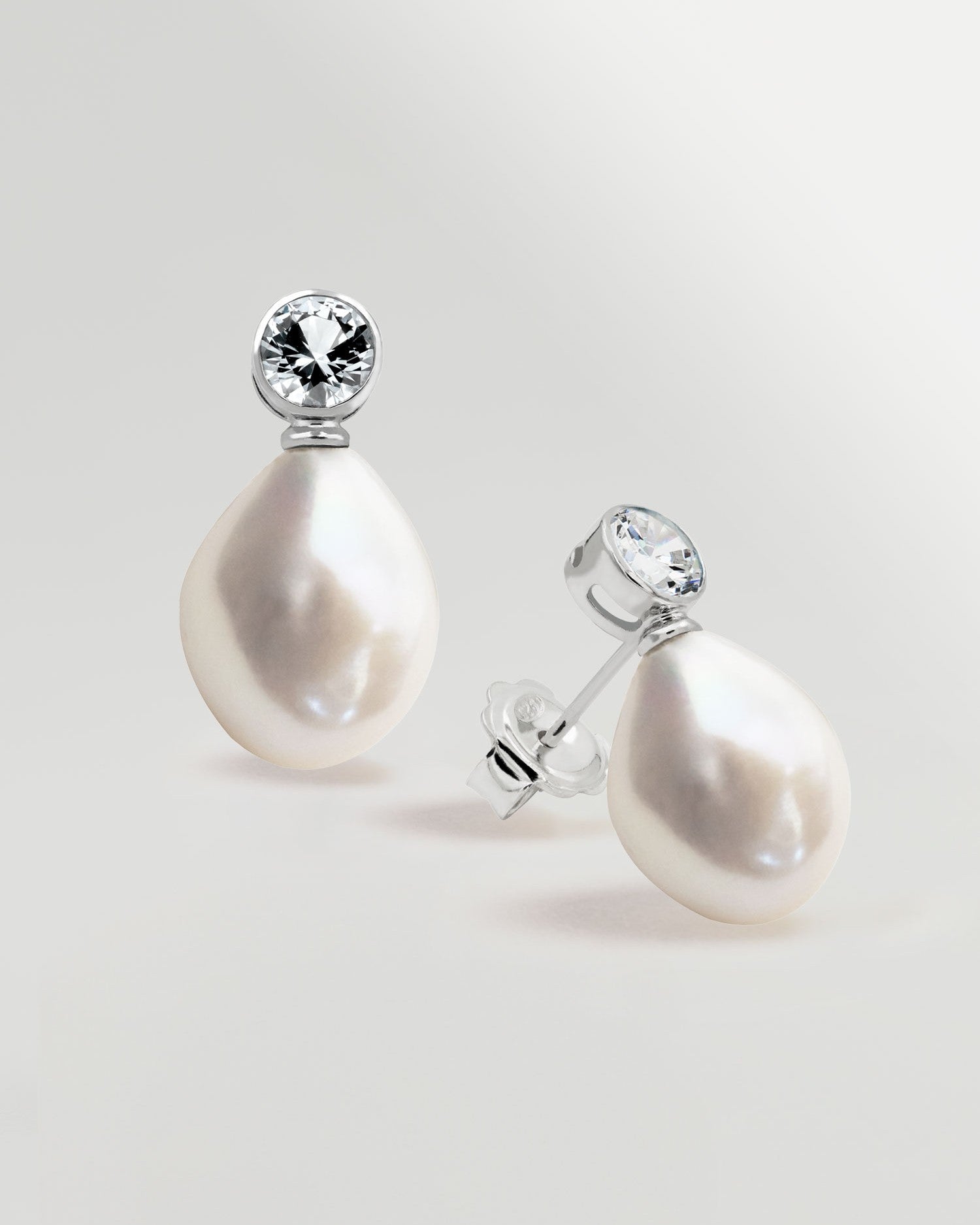 foto de pendientes de perlas barrocas de agua dulce 12-13 mm con circonita diamante secret & you