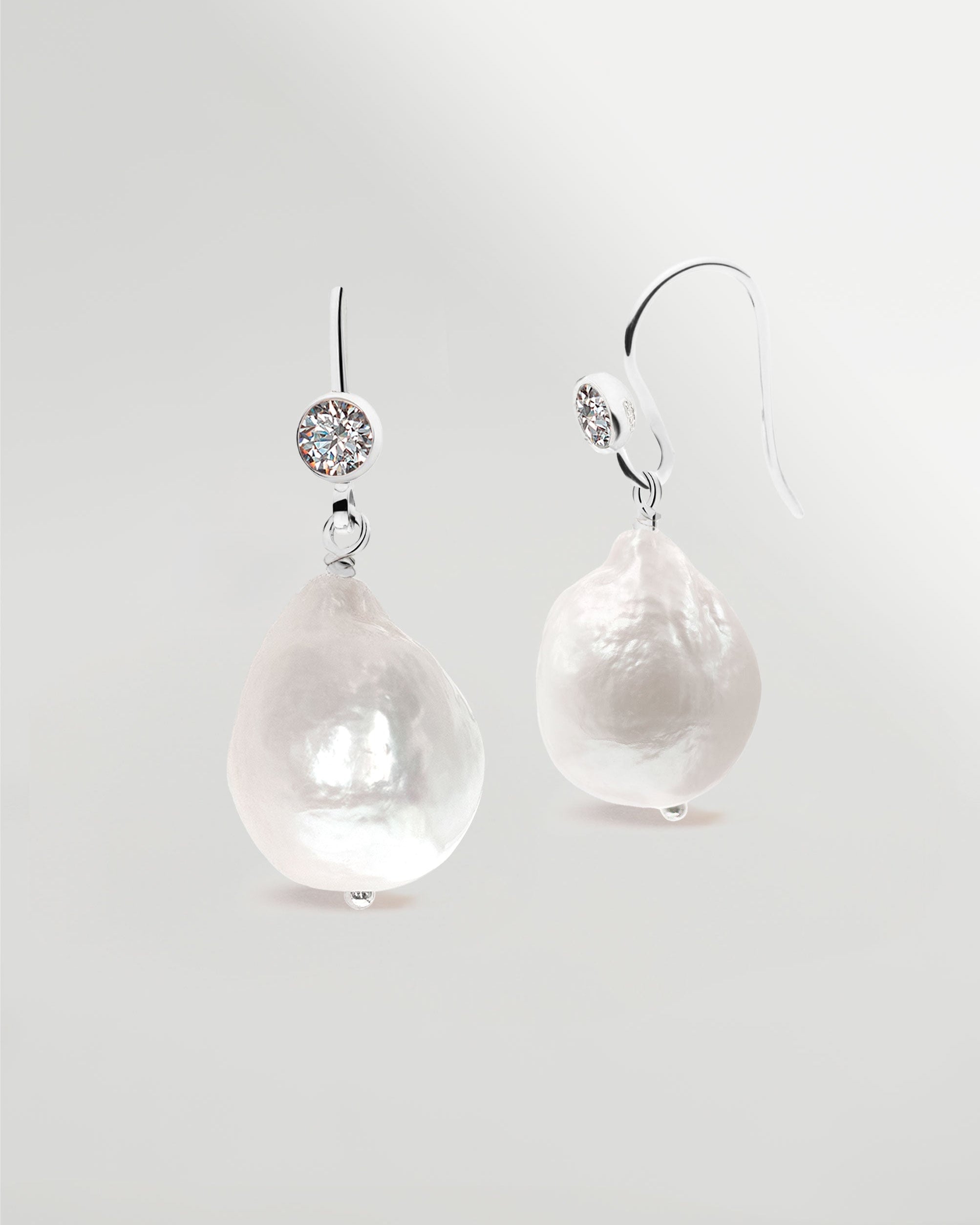 Pendientes Lucia De Perlas Cultivadas De Agua Dulce De Gota Gris 9-10 Mm