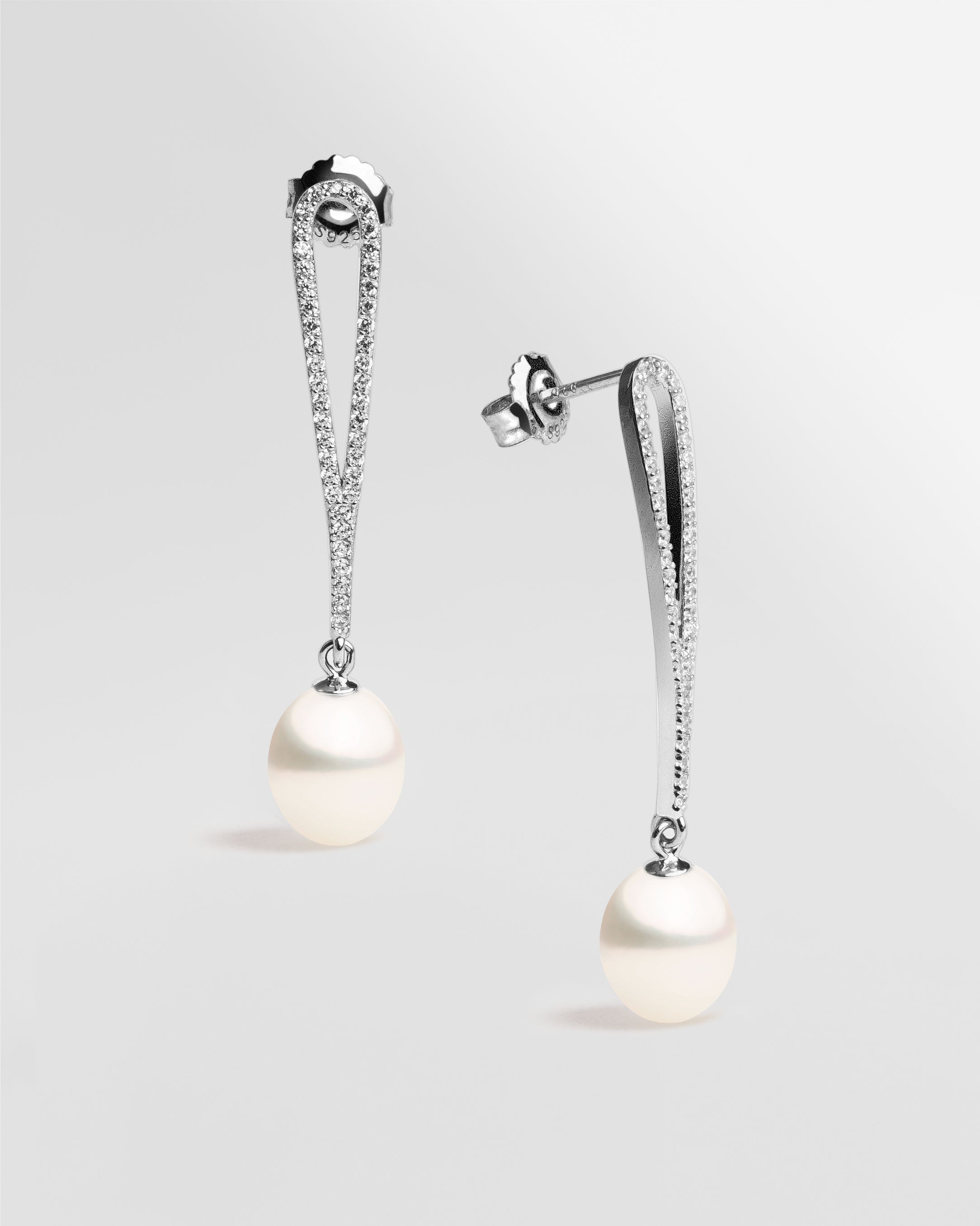 Pendientes Silvermist perla gota de agua 8-9 mm con circonitas | Colección Bloom