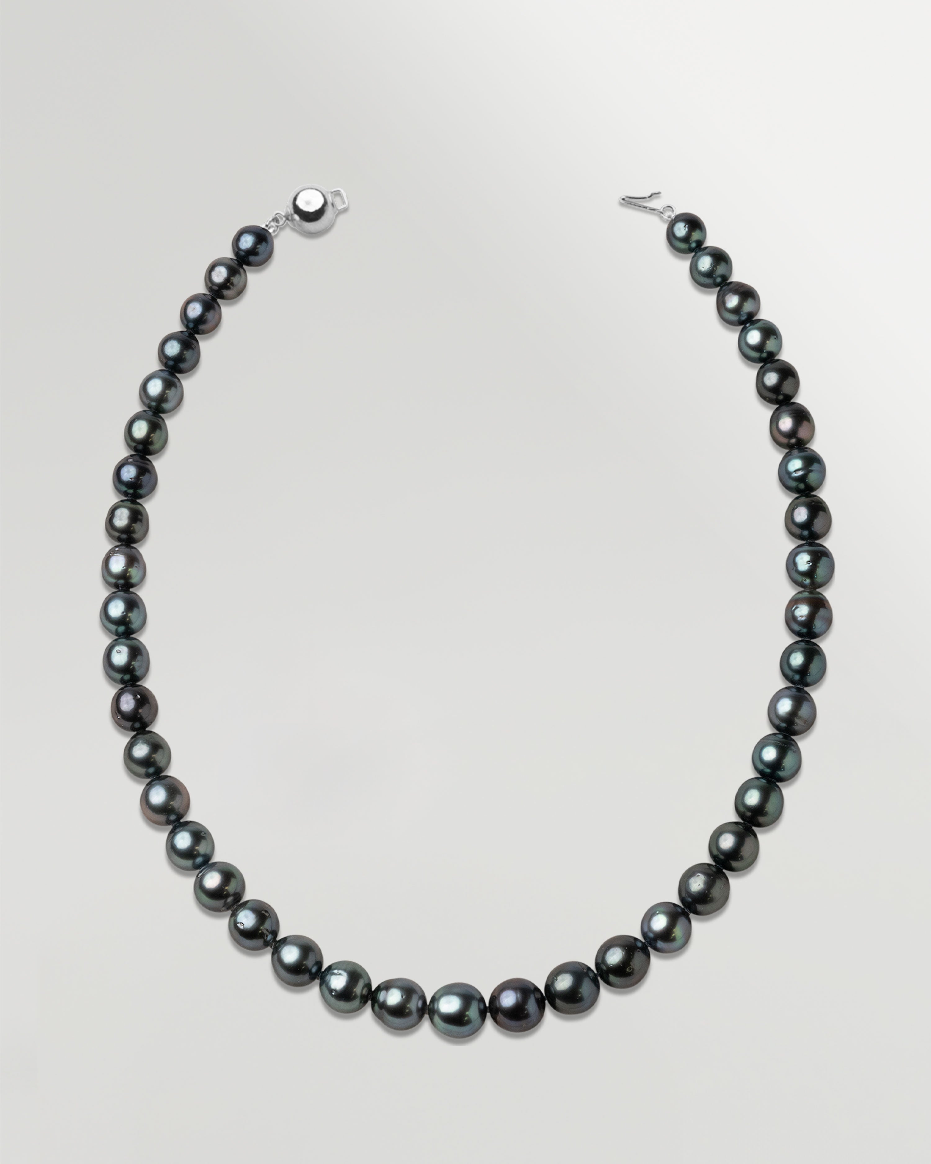 Collar de perlas cultivadas naturales Tahití redondas de 8,3 a 11 mm de color verde azulado