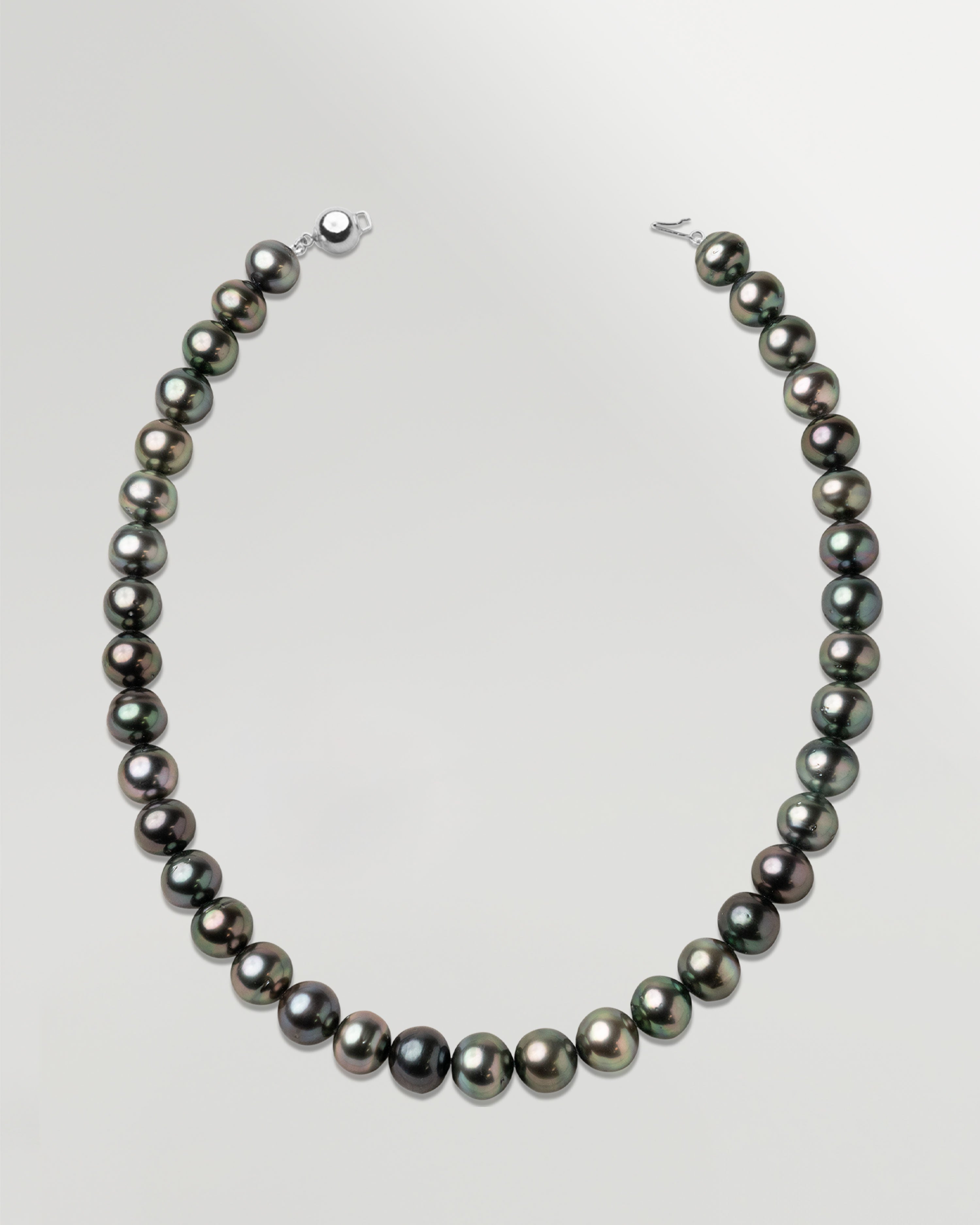 Collar de perlas cultivadas Tahití Barrocas Negras verdes cereza 11,1-12,2 mm