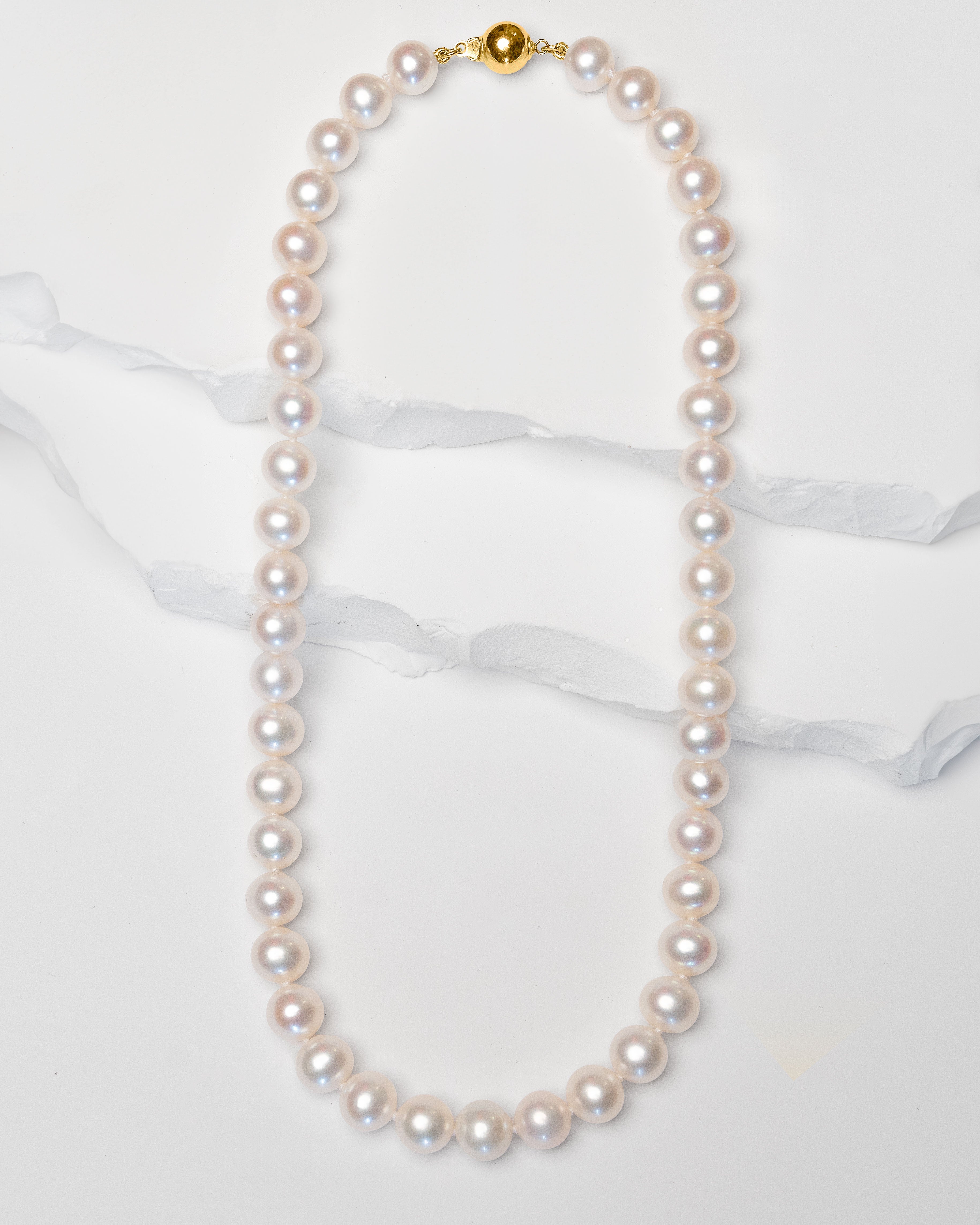 Collar de perlas cultivadas naturales de agua dulce redondas de 8,5 - 9,5 mm