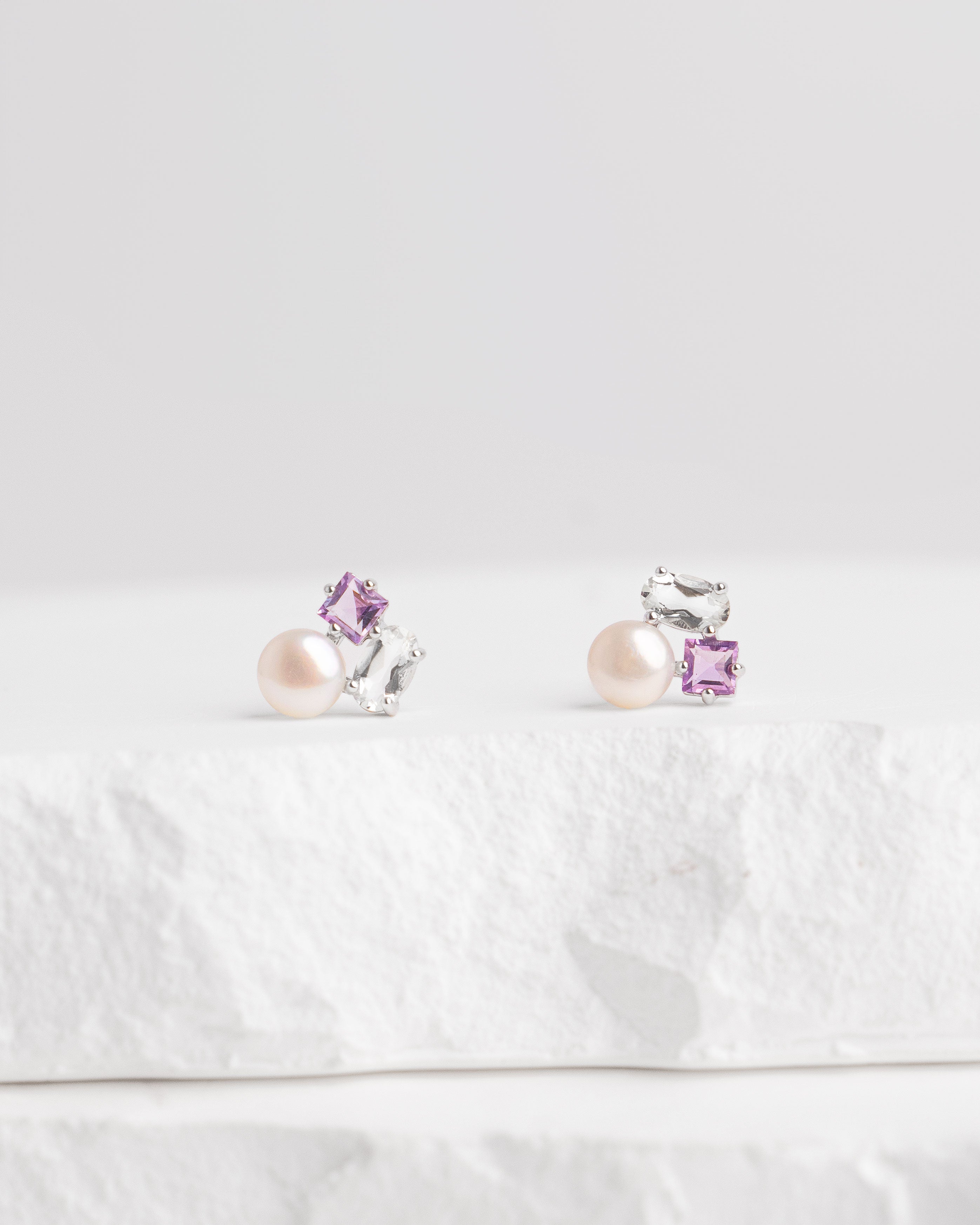 Pendientes Garland de Perla Cultivada de Agua dulce 4.5-5mm y Amatistas
