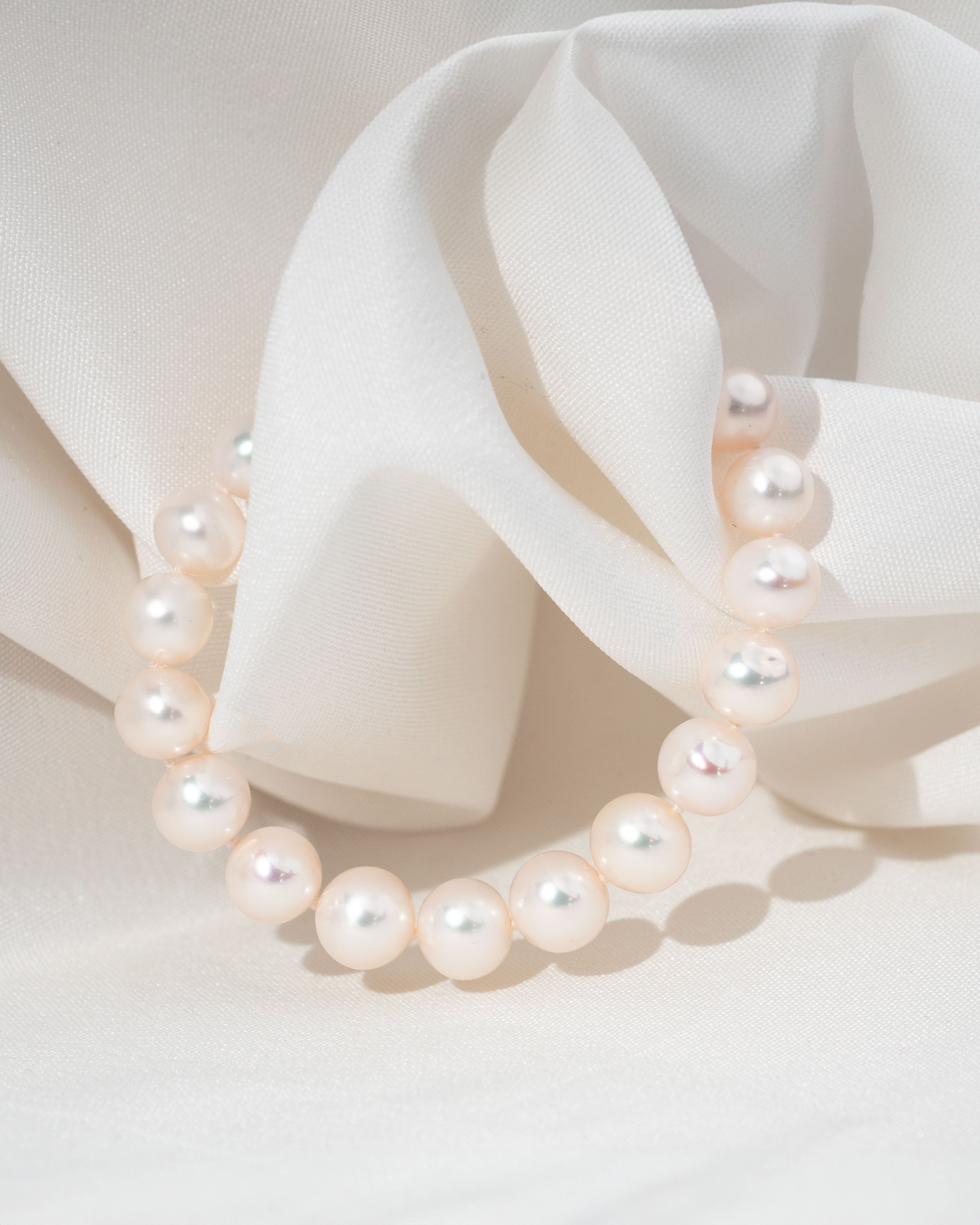 Pulsera de perlas cultivadas de agua dulce redondas de 8,5 a 9,5 mm